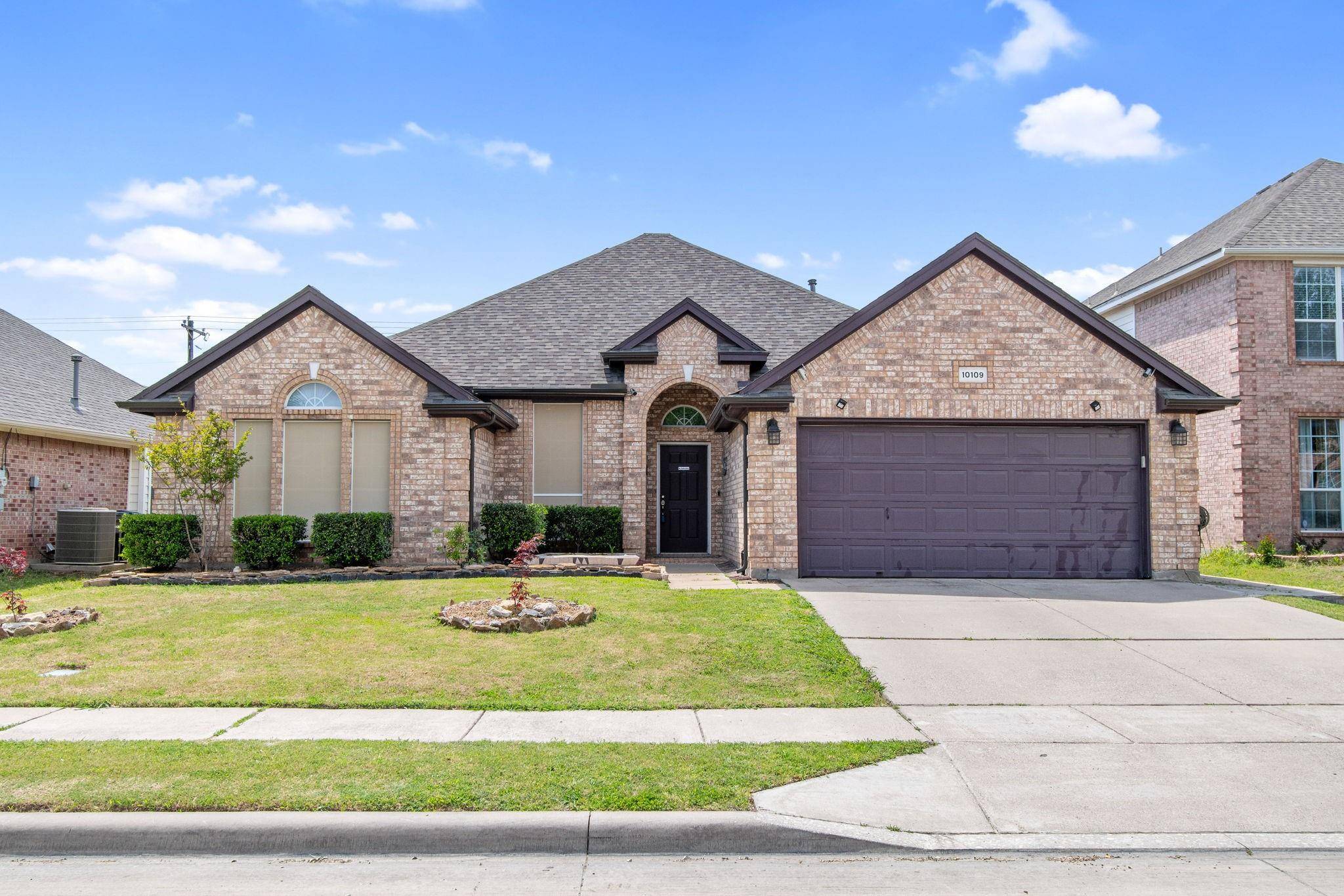 Fort Worth, TX 76177,10109 Red Bluff Lane