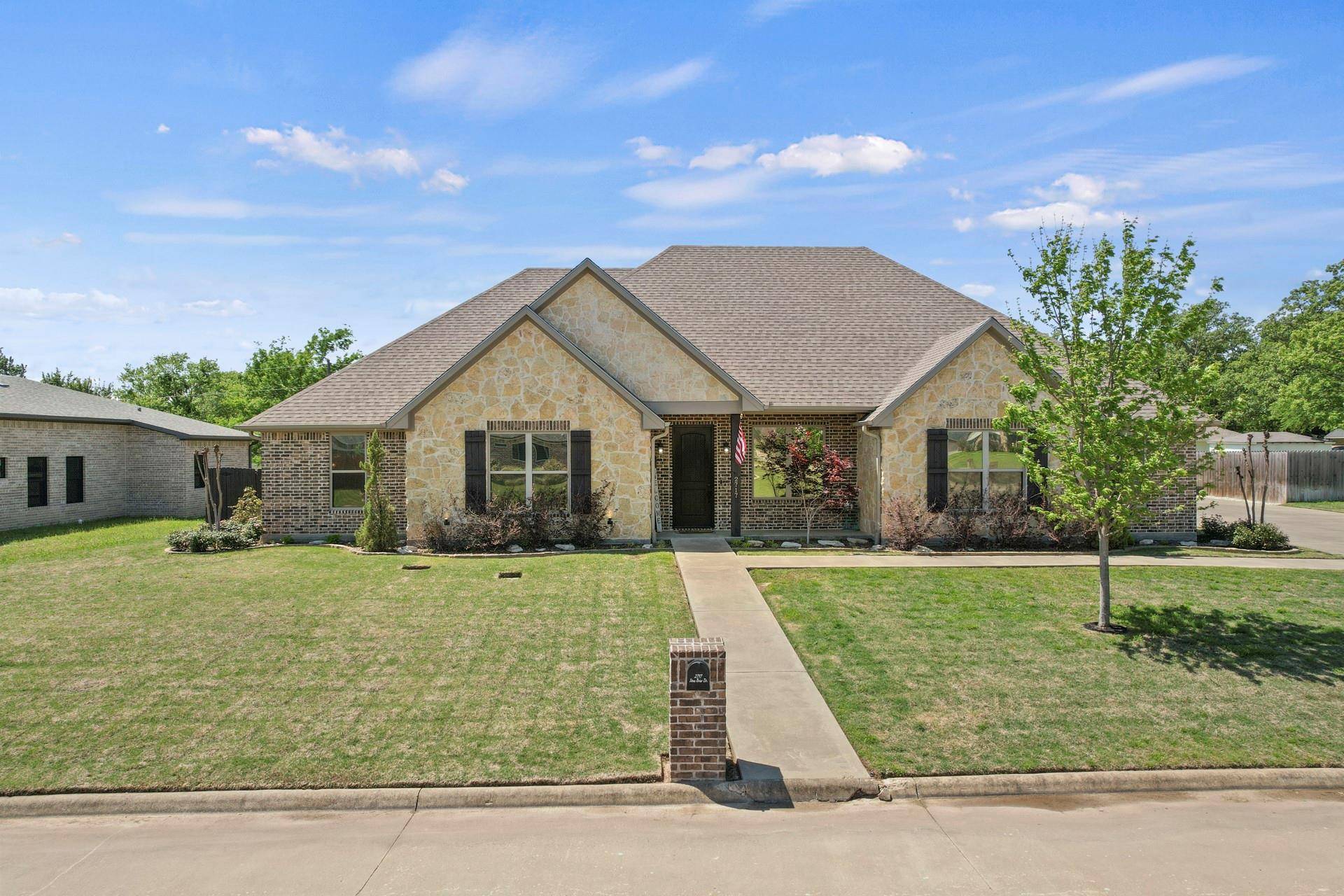 Mount Pleasant, TX 75455,2717 Stone Briar Drive