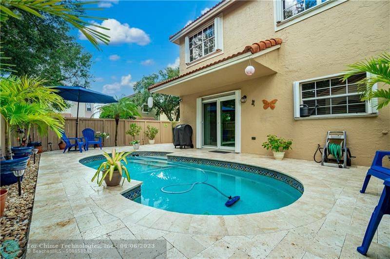 Plantation, FL 33324,9941 NW 5th Ct