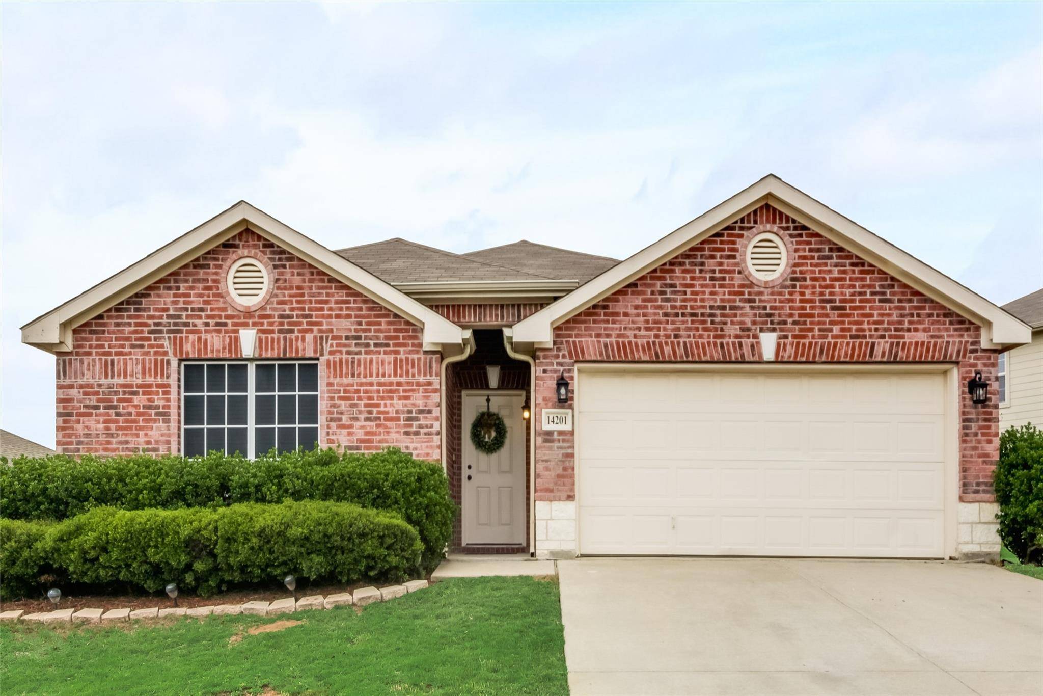 Fort Worth, TX 76052,14201 Cedar Post Drive