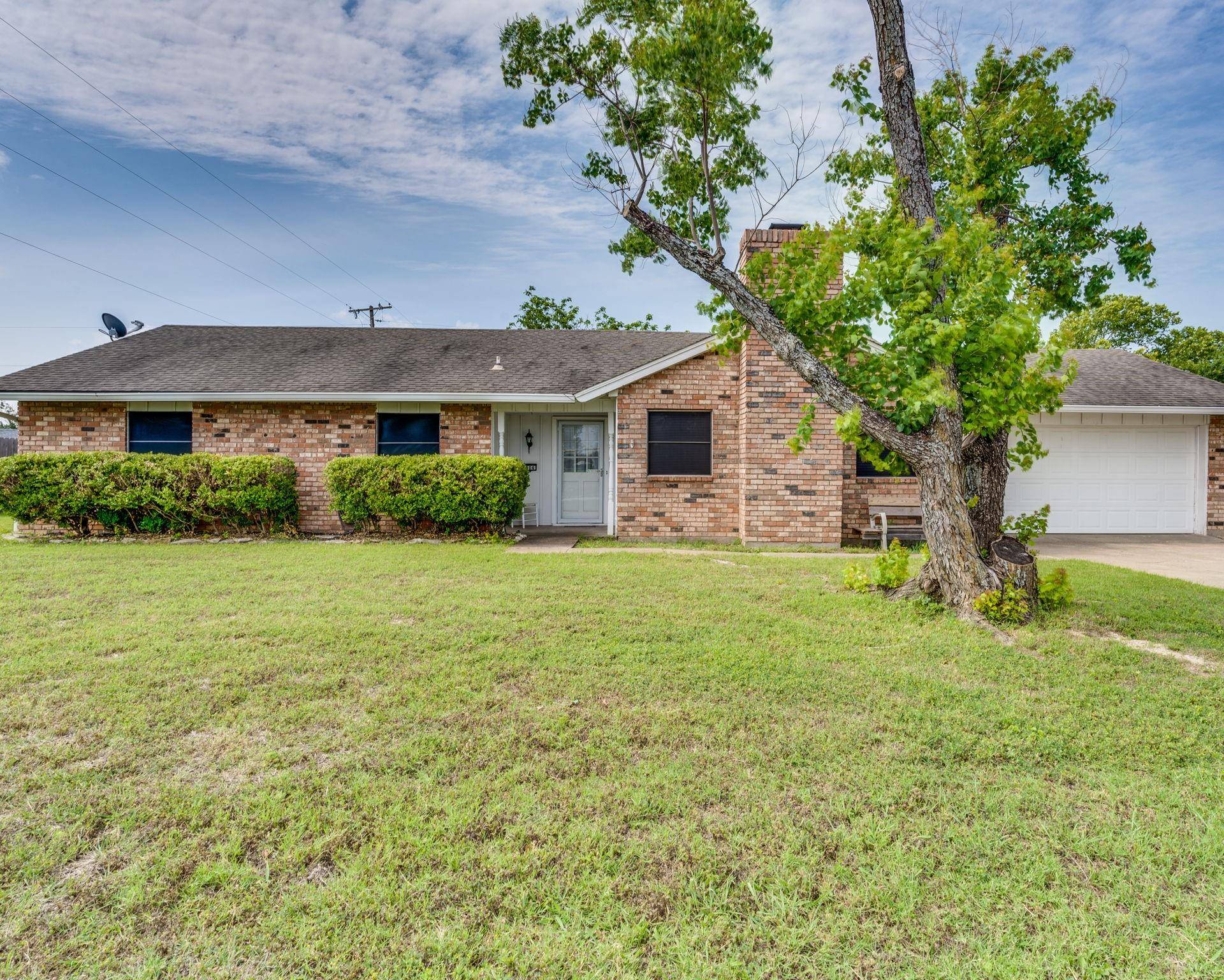 Midlothian, TX 76065,504 Westview Terrace