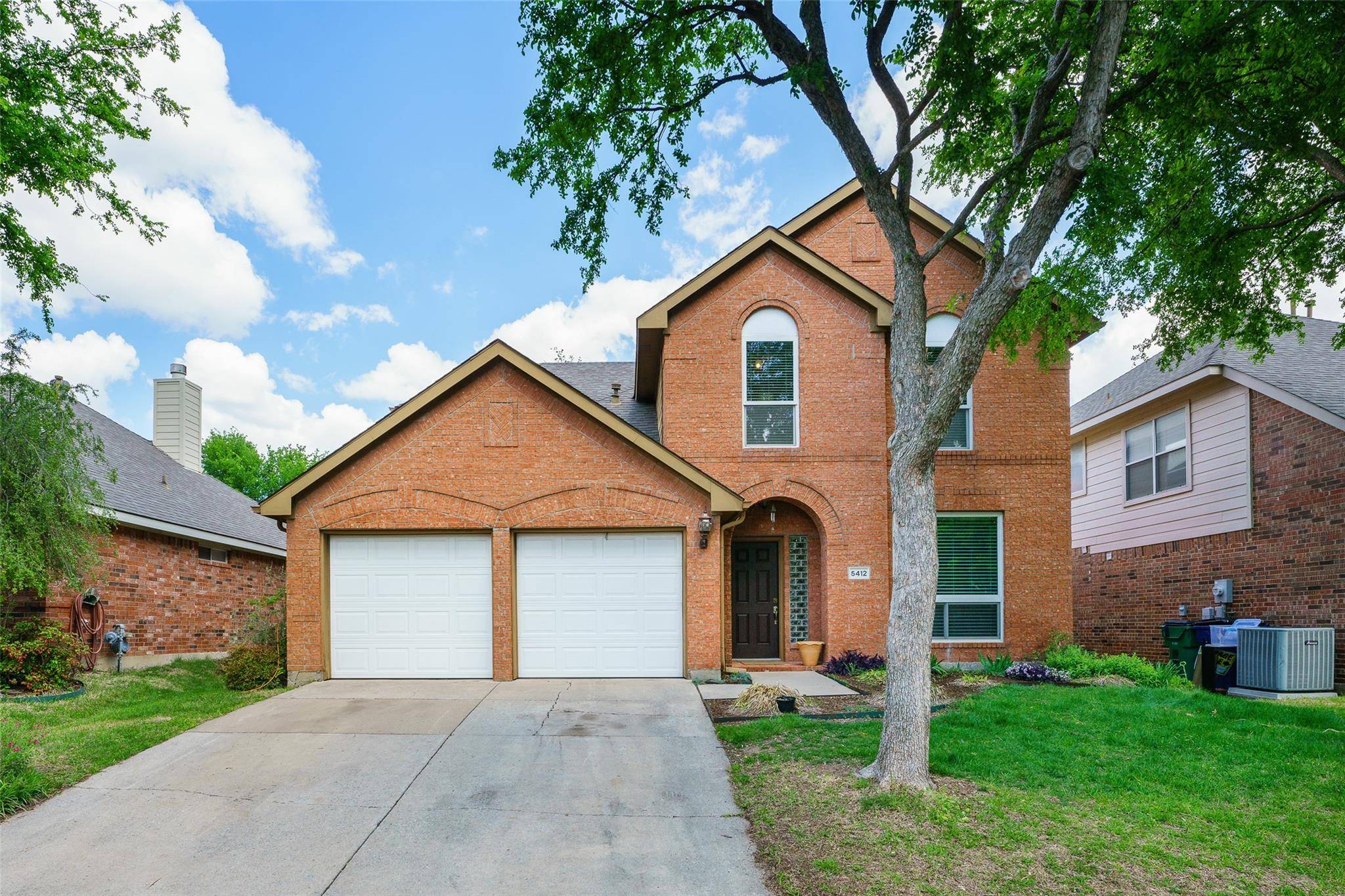 Mckinney, TX 75072,5412 Crystal Court