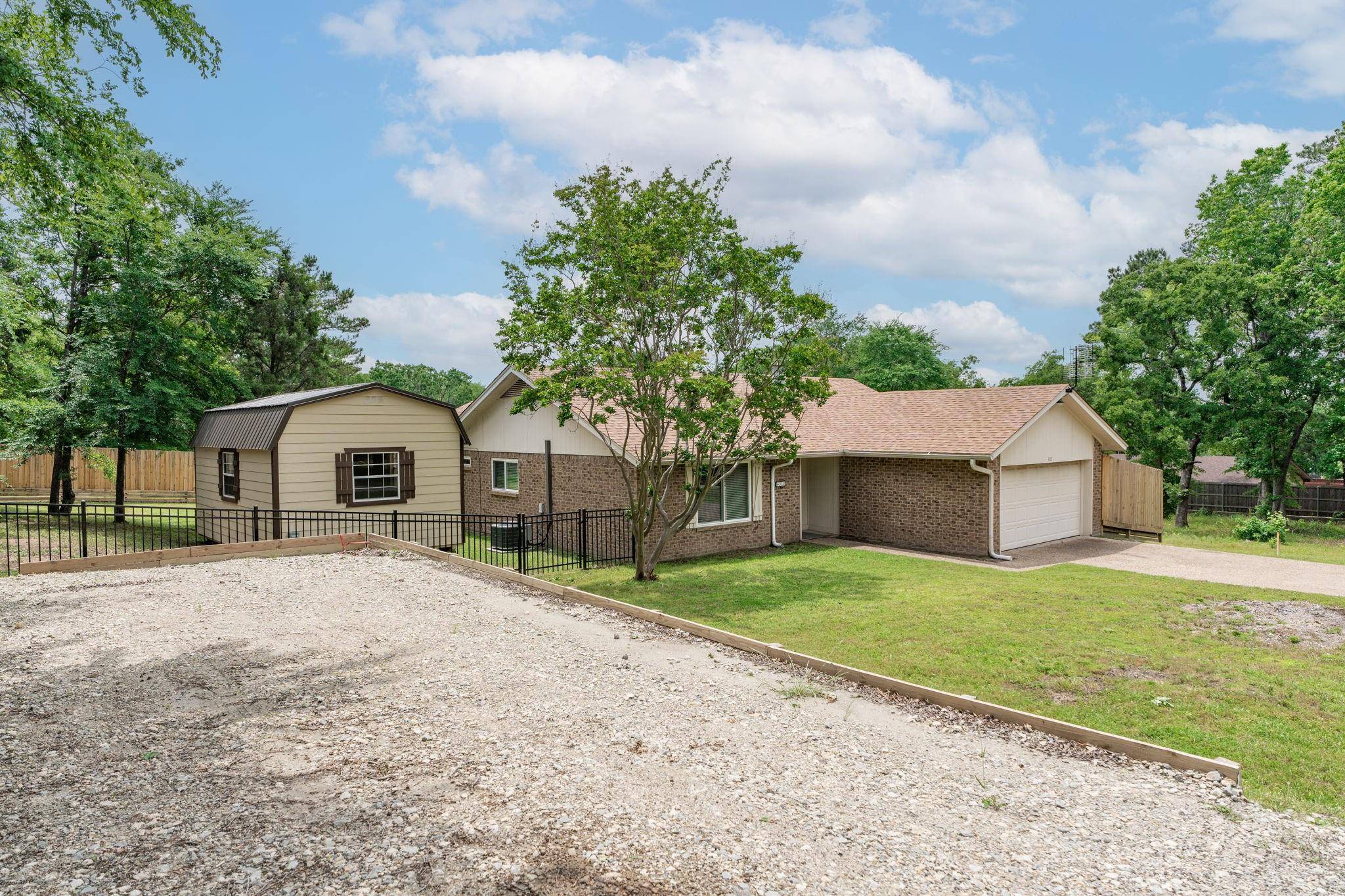 Athens, TX 75752,3137 Trey Circle