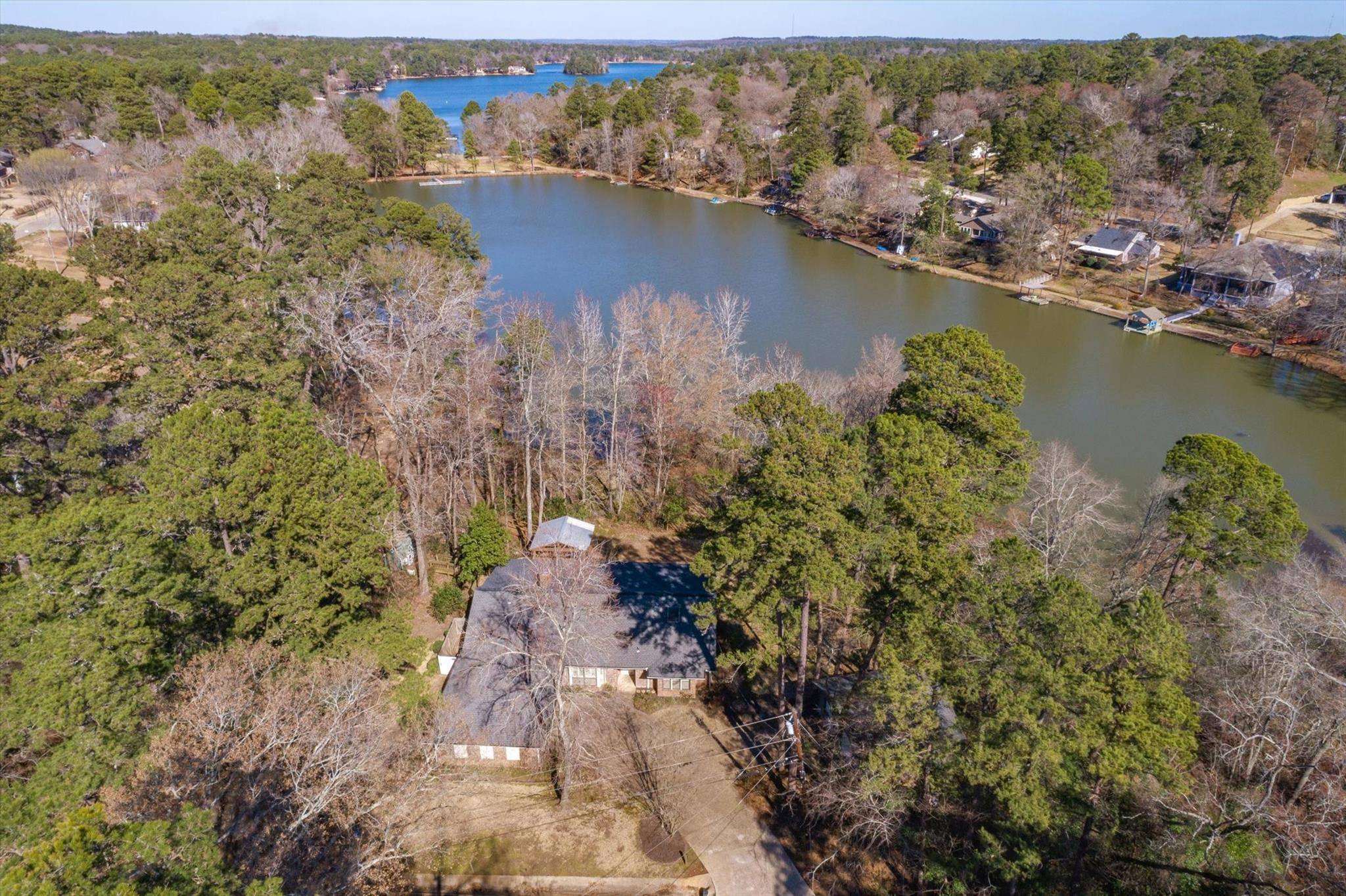 Hideaway, TX 75771,1111 Fairway Drive W