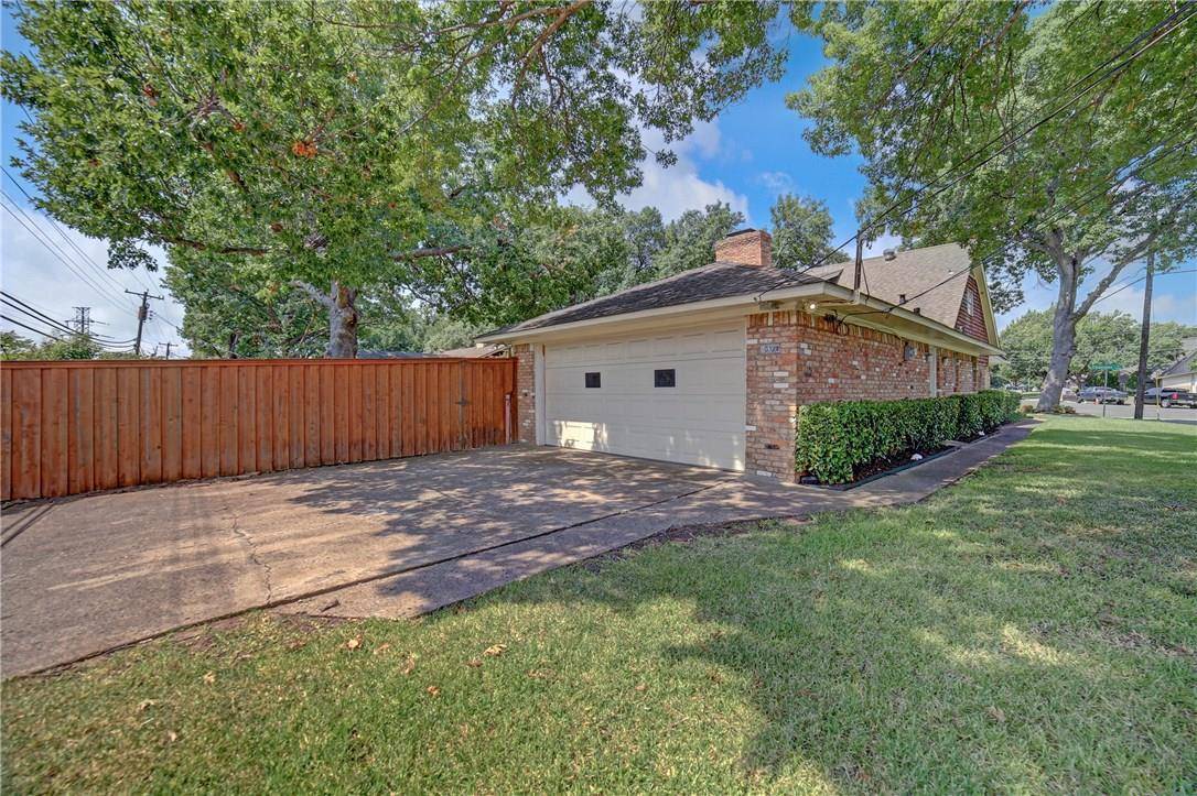 Dallas, TX 75229,10328 Countess Drive