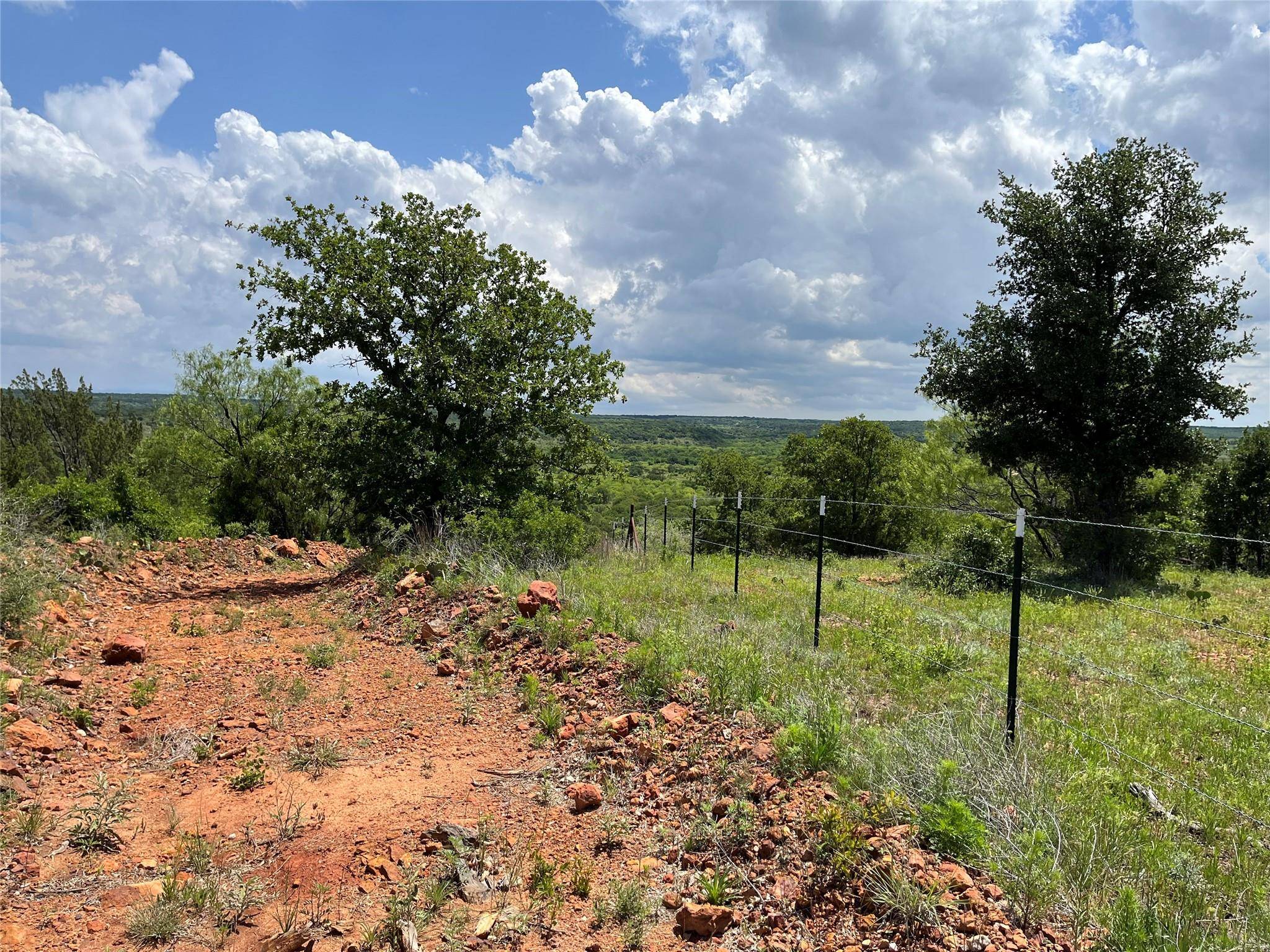 Cisco, TX 76437,27.566 Acres 435 CO RD 104