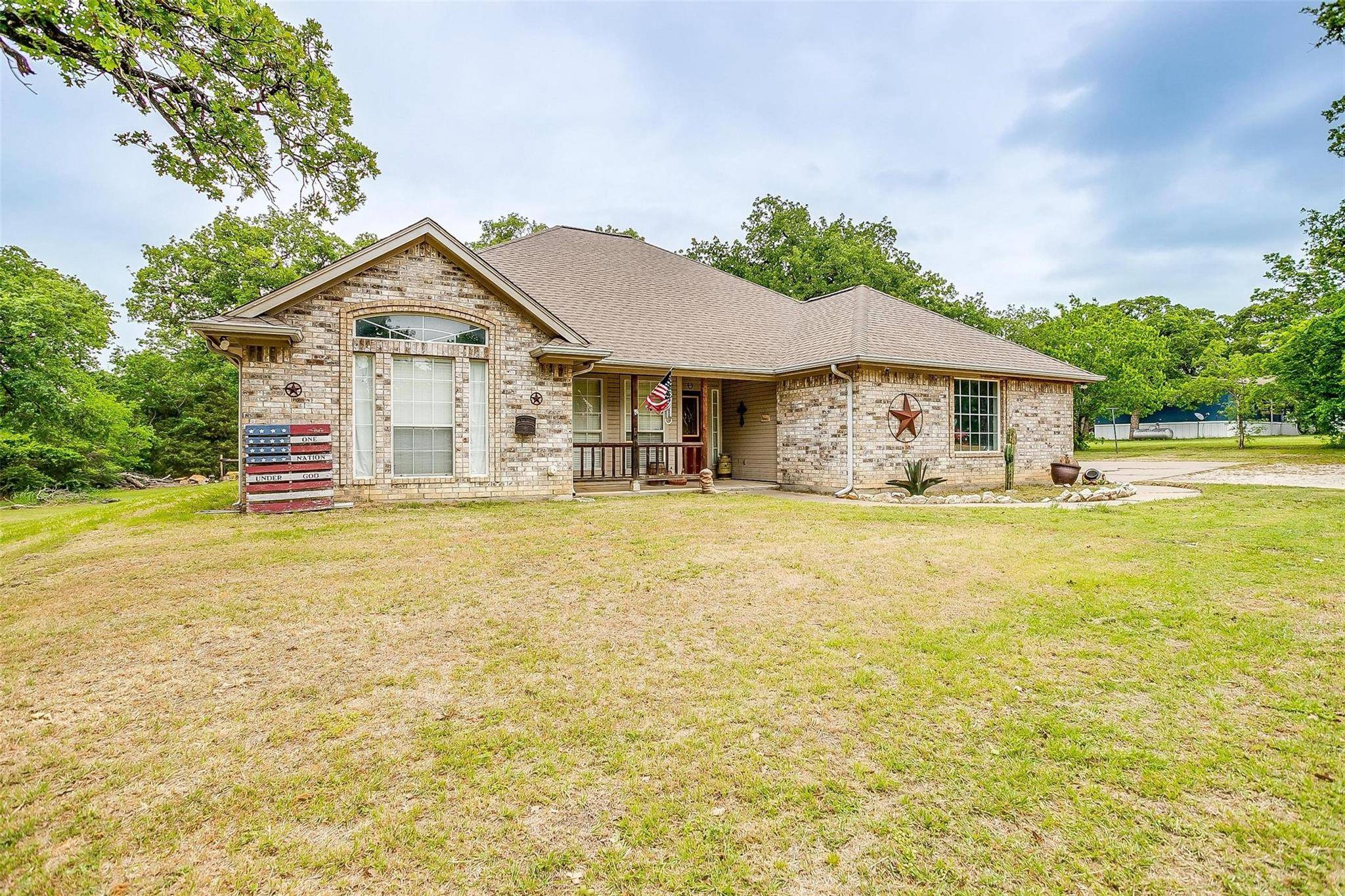 Burleson, TX 76028,5301 Hopper Road