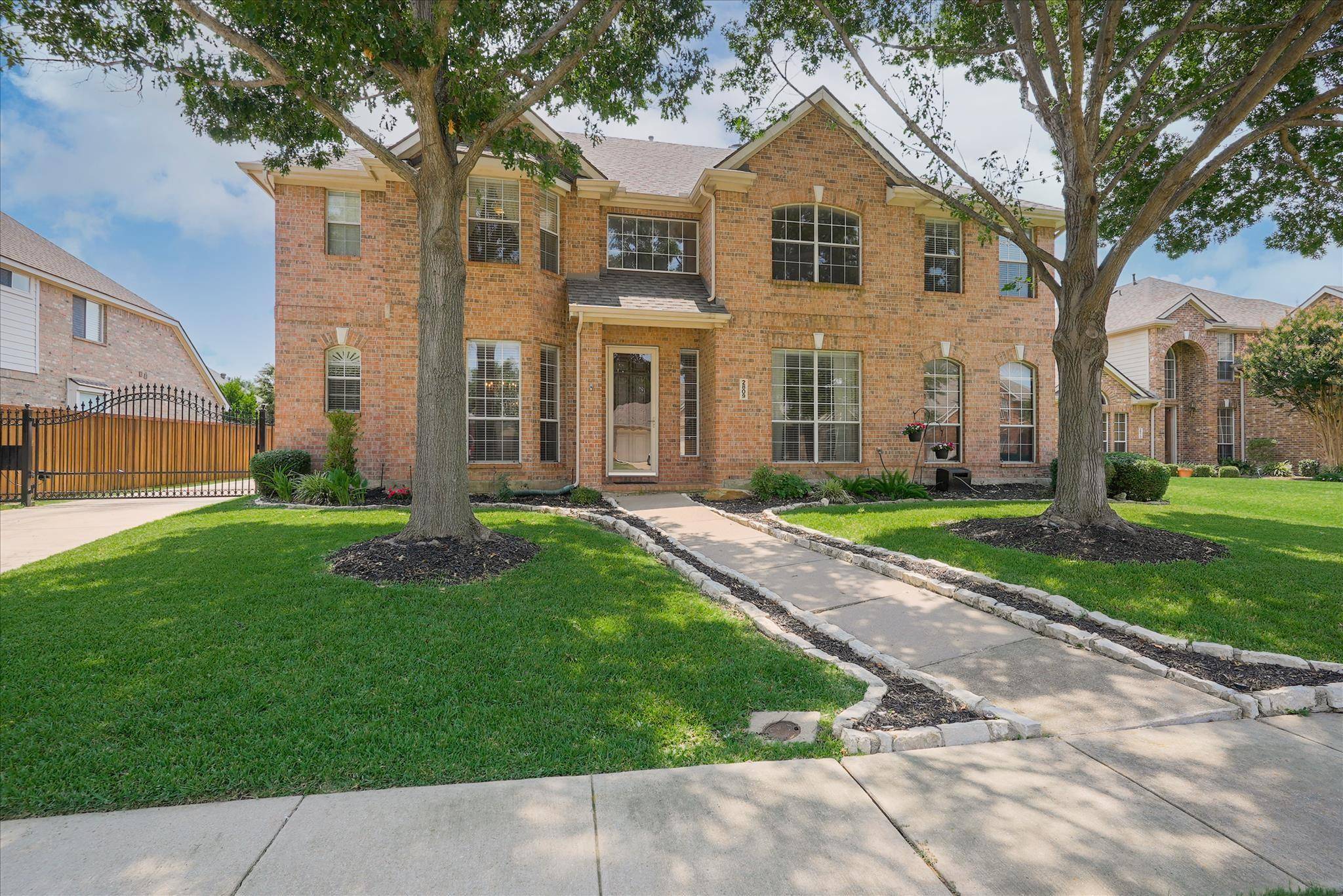 Flower Mound, TX 75022,2809 Meadow Wood Drive