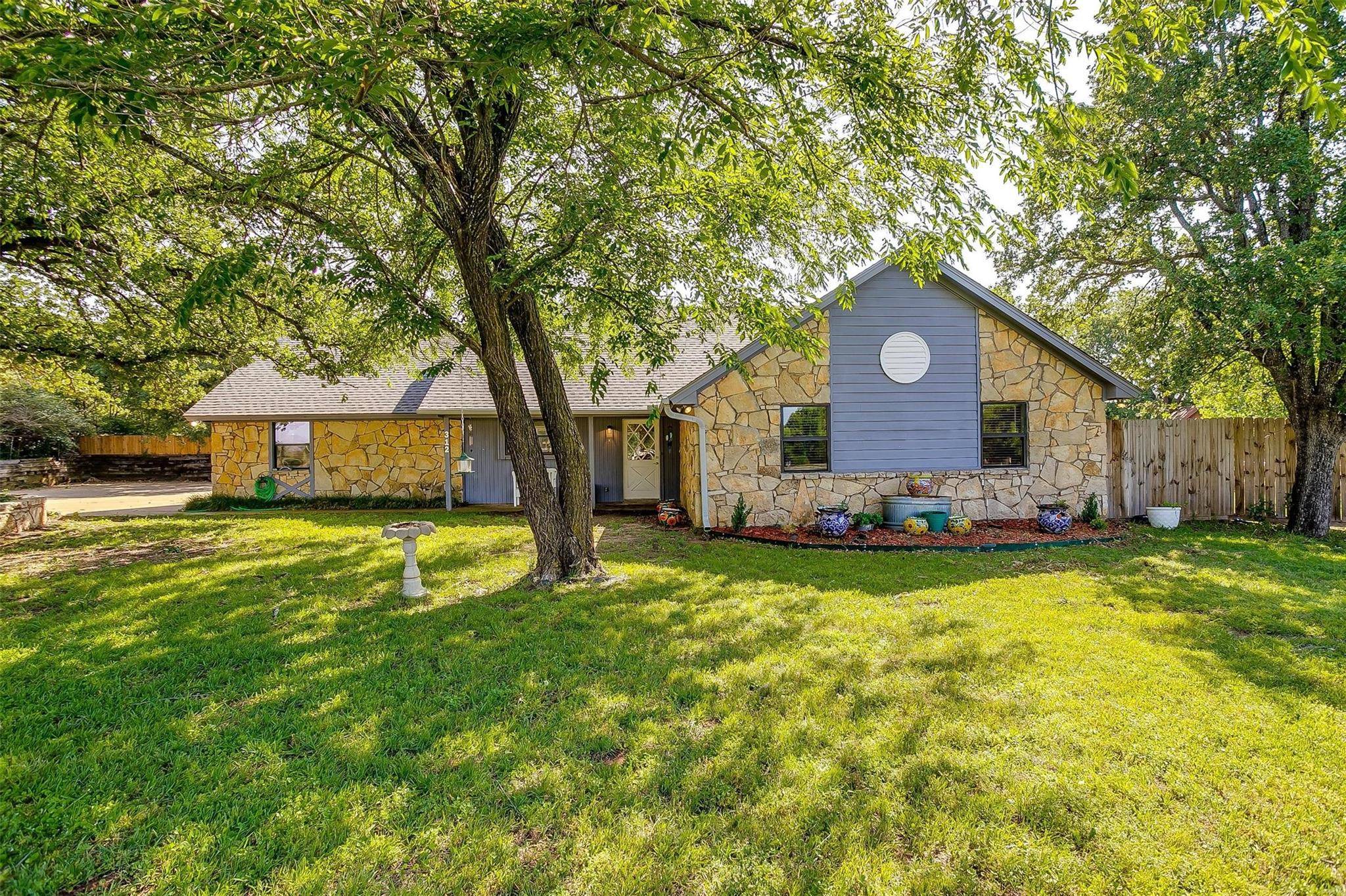 Joshua, TX 76058,312 Trailwood Drive