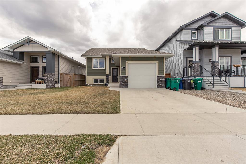 Lethbridge, AB T1J 5G5,616 Aquitania BLVD W