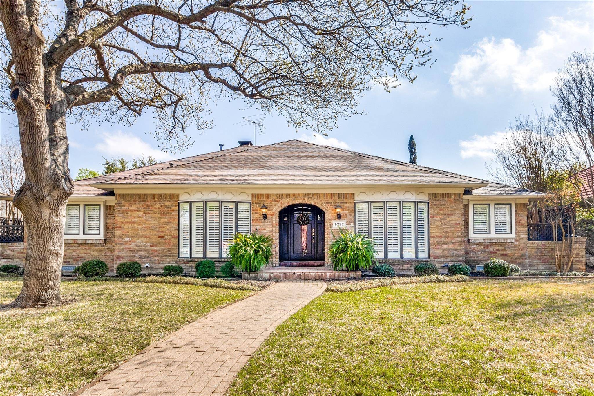 Dallas, TX 75243,9222 Clover Valley Drive