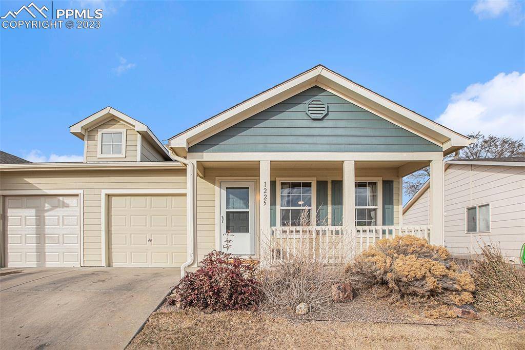 Pueblo, CO 81008,1225 Silver Hawk CT