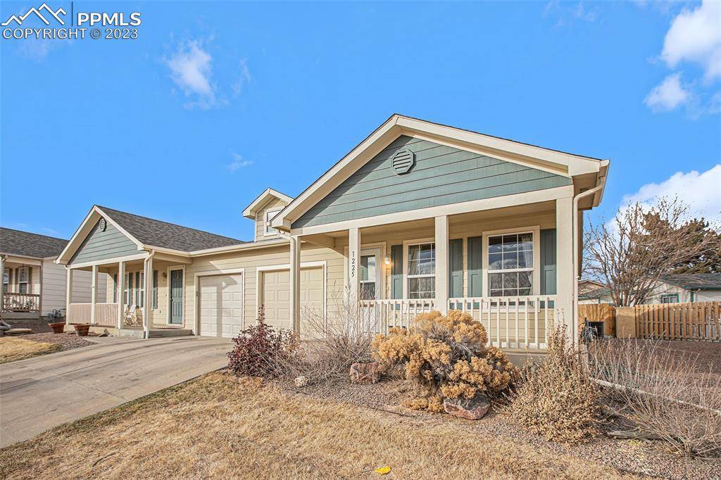 Pueblo, CO 81008,1225 Silver Hawk CT