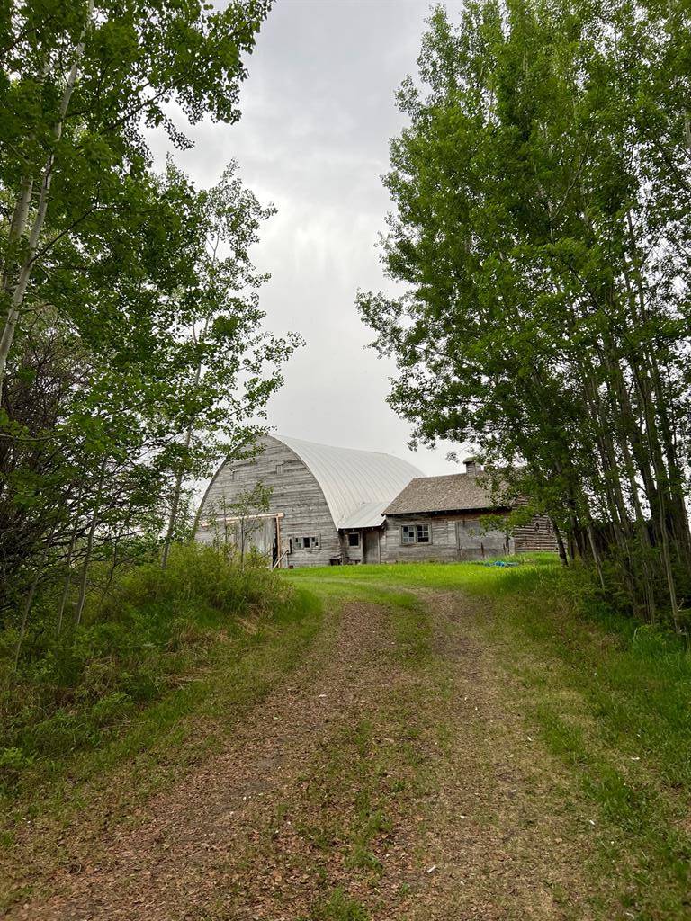 Beaverlodge, AB T0H0C0,SE-34-71-10-W6 ...