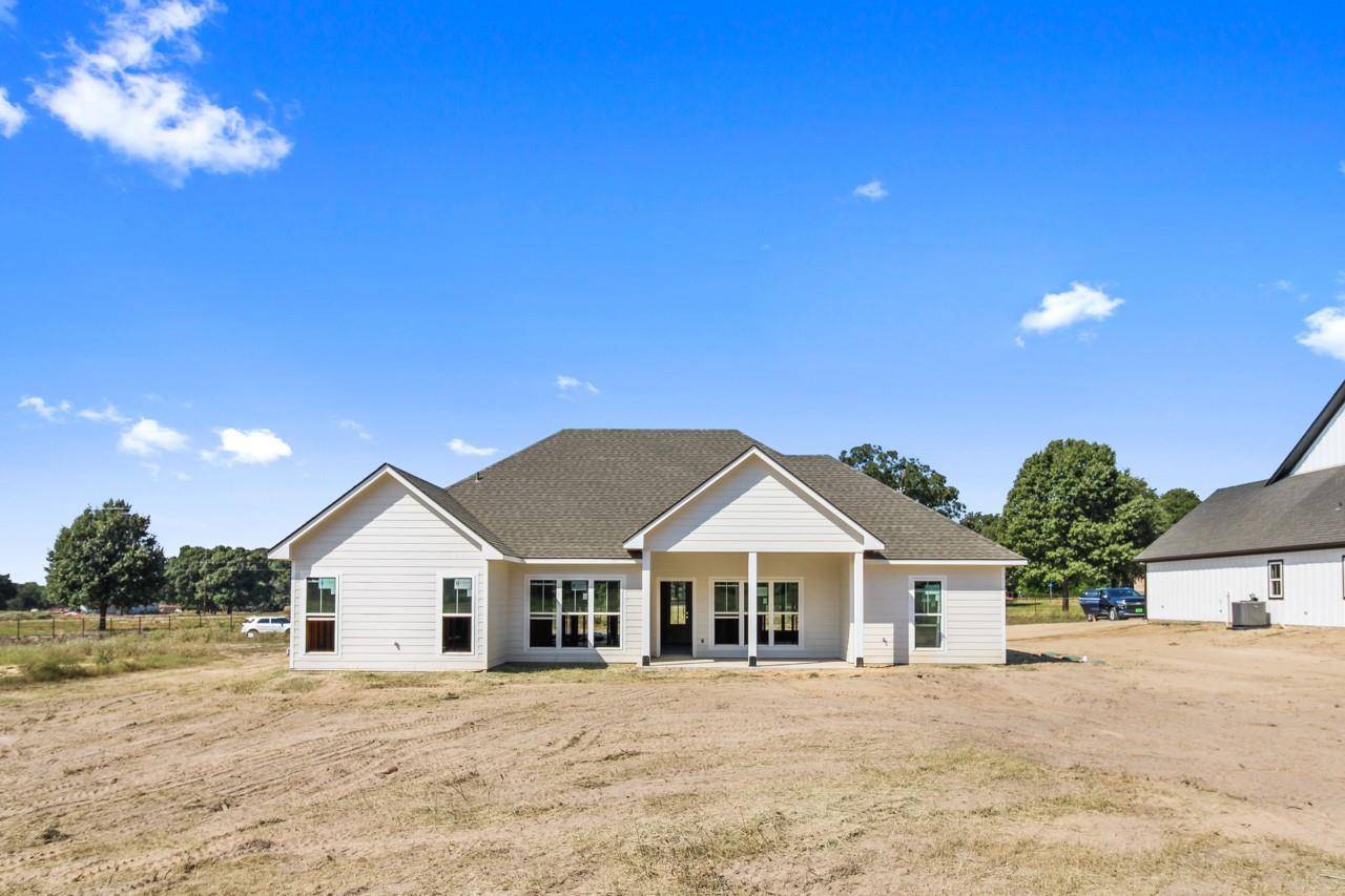 Mineola, TX 75773,1388 County Road 2230