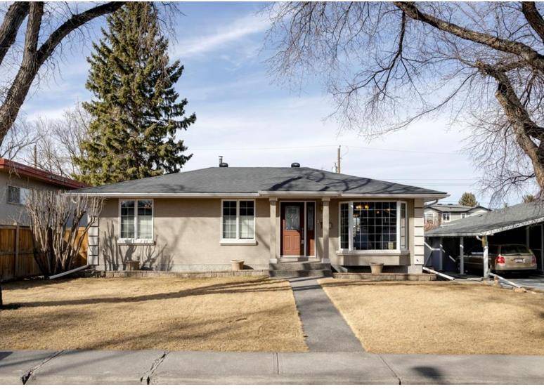 Calgary, AB T3E 1M8,2040 56 AVE SW