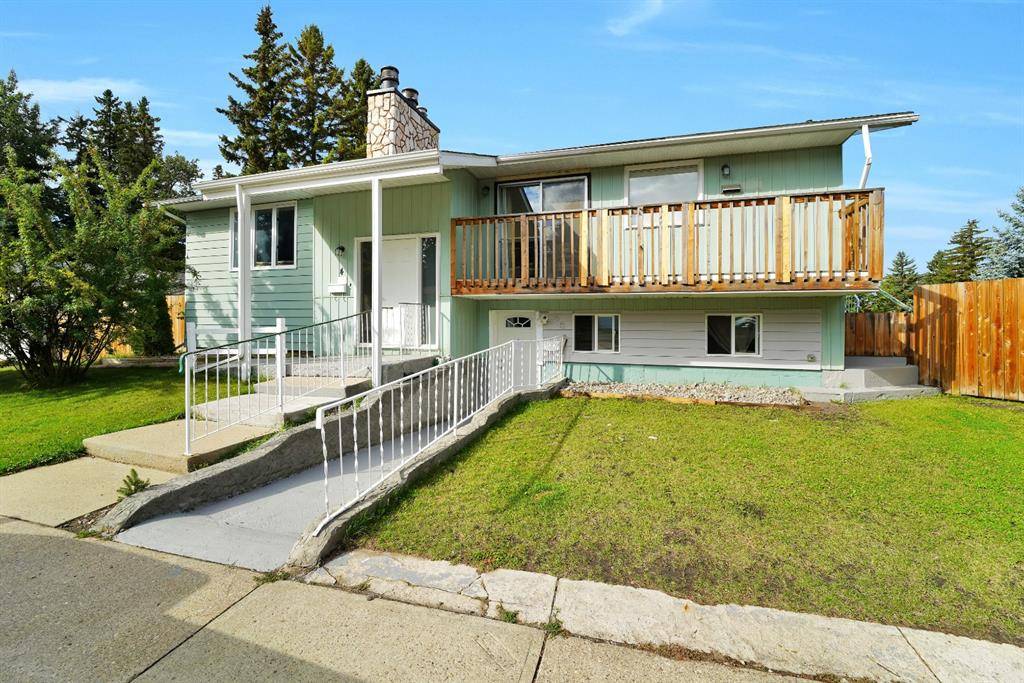 Red Deer, AB T4P 1J3,4 Pallo Close