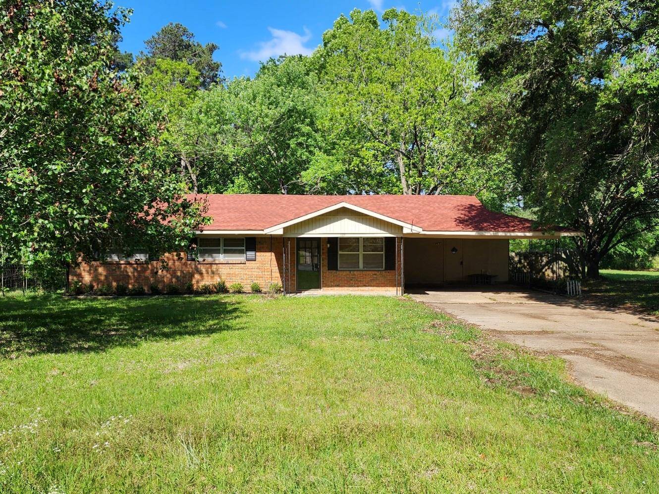 Mansfield, LA 71052,619 Laura Street