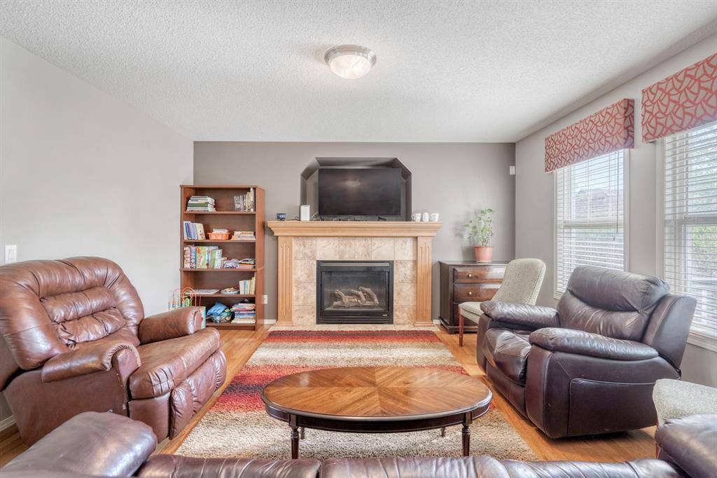 Calgary, AB T2Z4K9,100 Prestwick ST SE