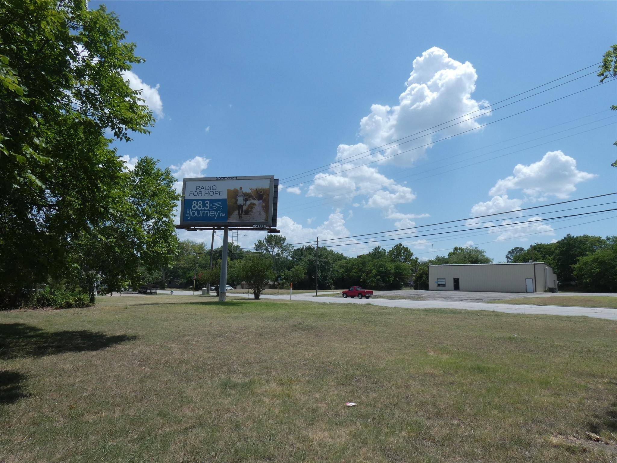 Ennis, TX 75119,1402 N Kaufman Street