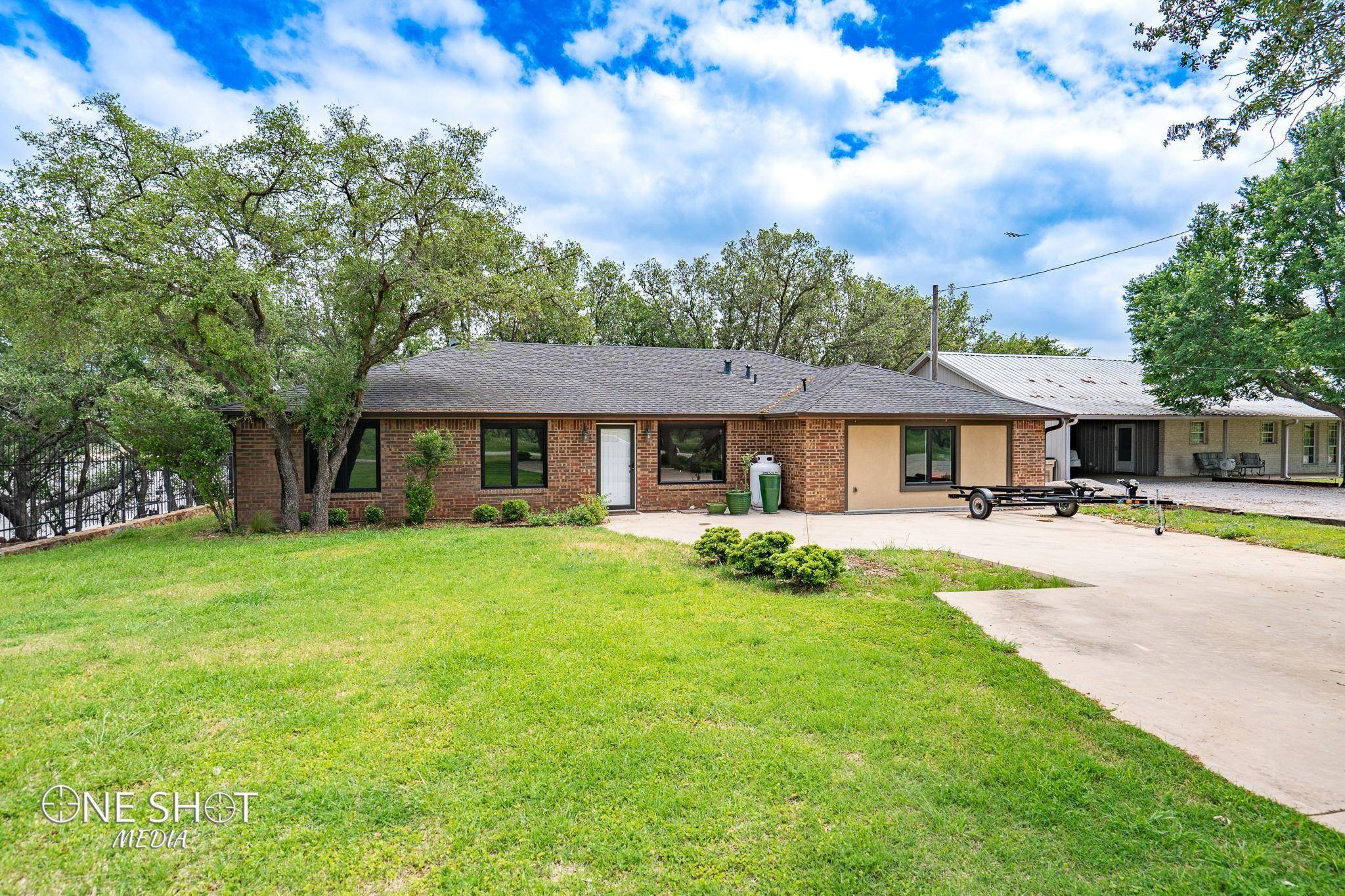 Brownwood, TX 76801,11300 County Road 454