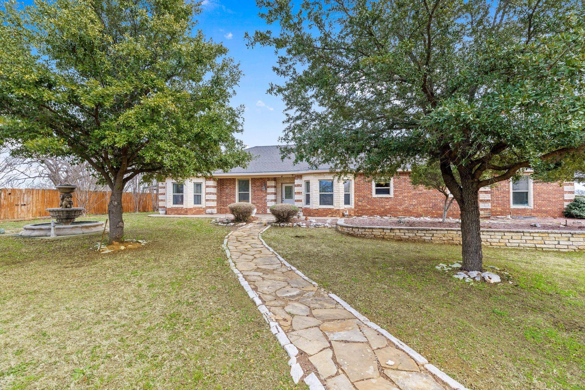 Cleburne, TX 76031,900 Barnes Road