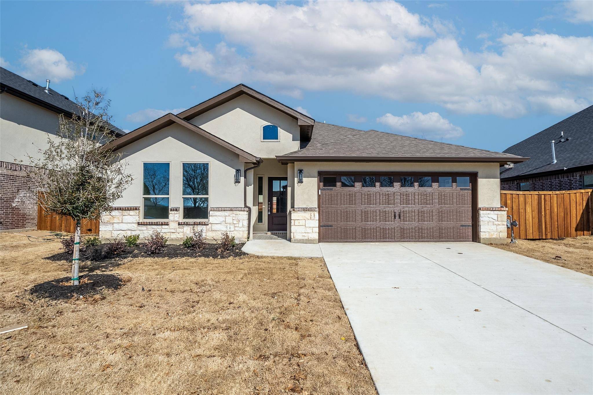 Little Elm, TX 75068,1067 Lake Trail Drive