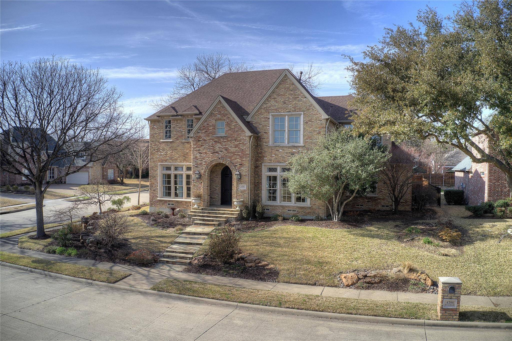 Rowlett, TX 75088,4201 Pinecreek Drive