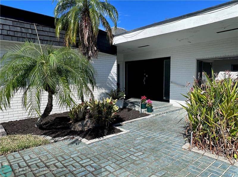 Tamarac, FL 33319,5301 Banyan Ln