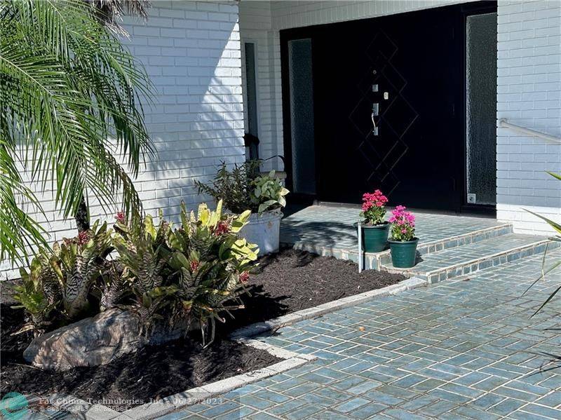 Tamarac, FL 33319,5301 Banyan Ln