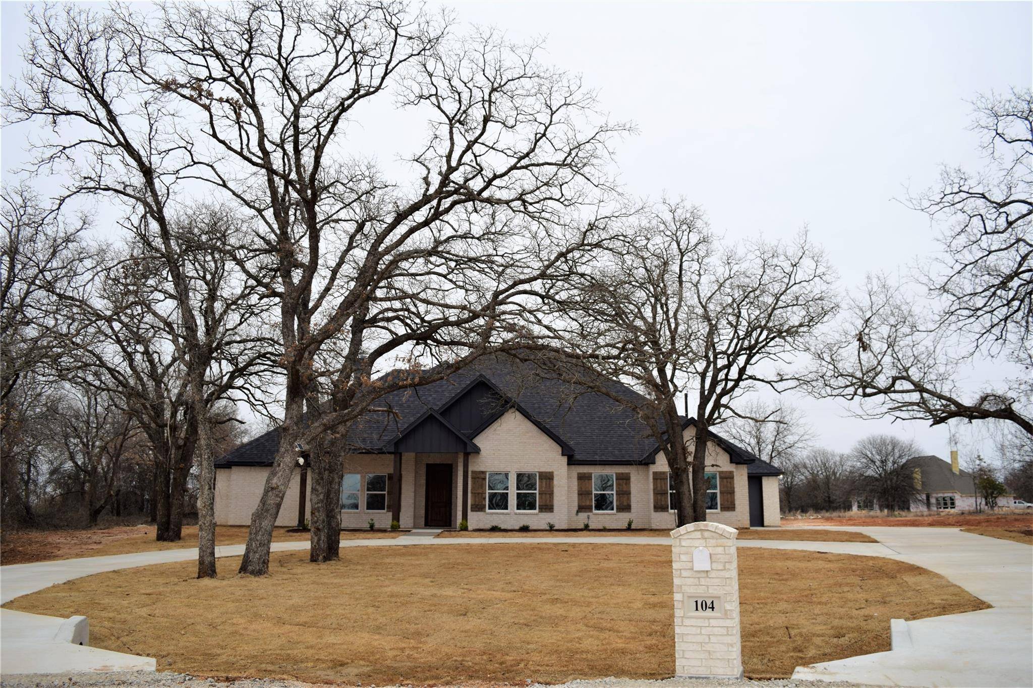 Poolville, TX 76487,104 Villa Court