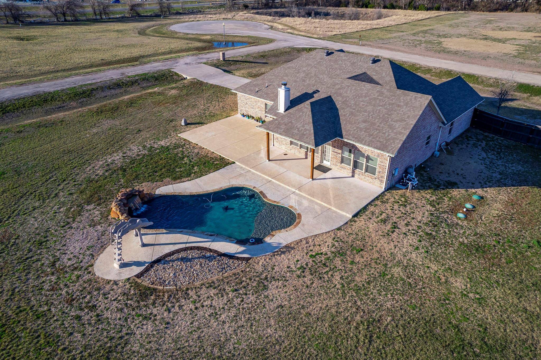 Cresson, TX 76035,101 S Bear Creek Lane