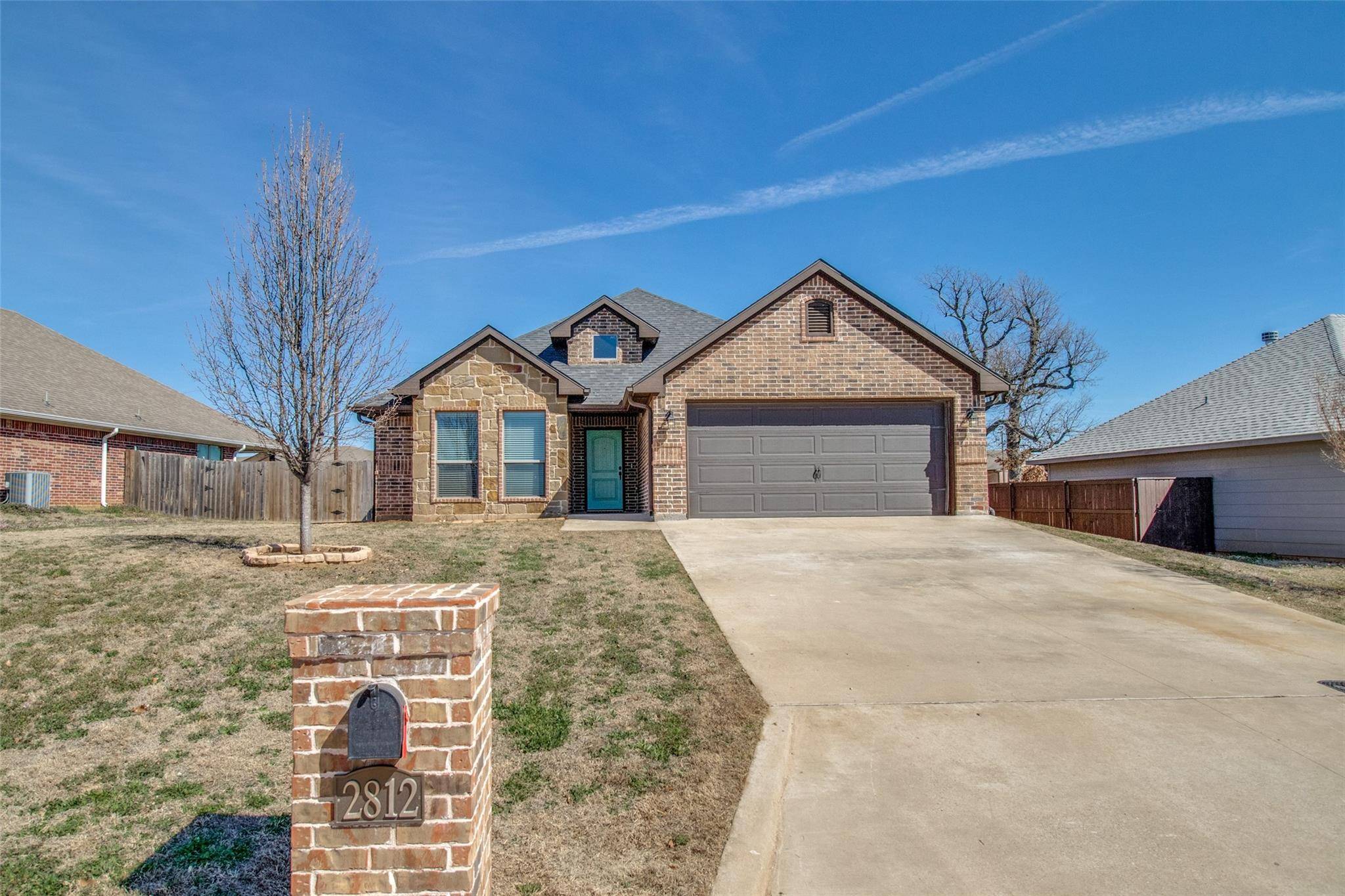 Denison, TX 75020,2812 S Lillis Lane