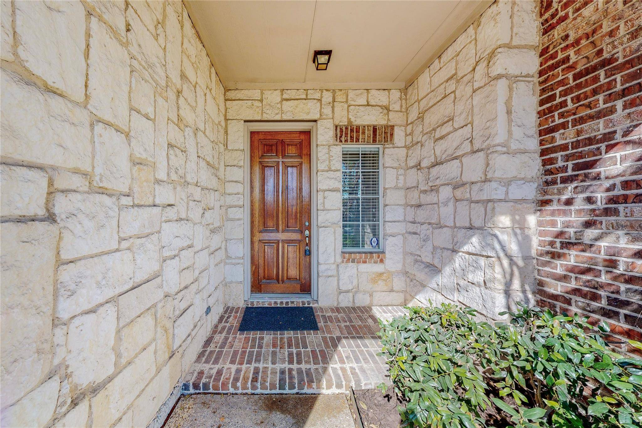 Dallas, TX 75243,8763 Oak Stream