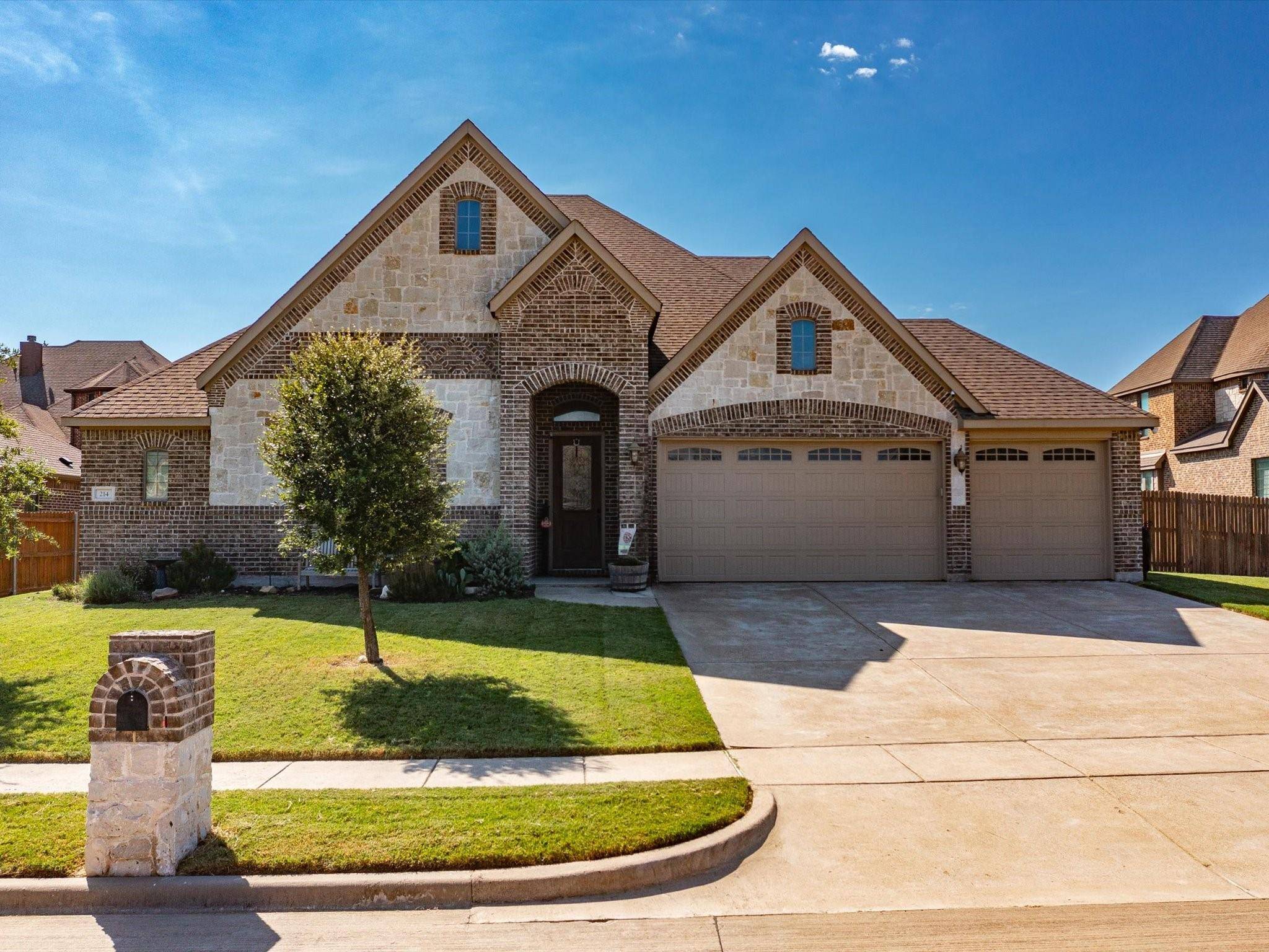 Midlothian, TX 76065,214 Double Creek Drive