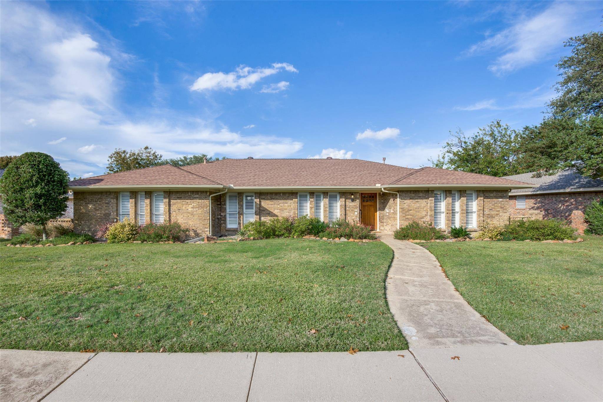 Plano, TX 75075,2305 Claridge Circle