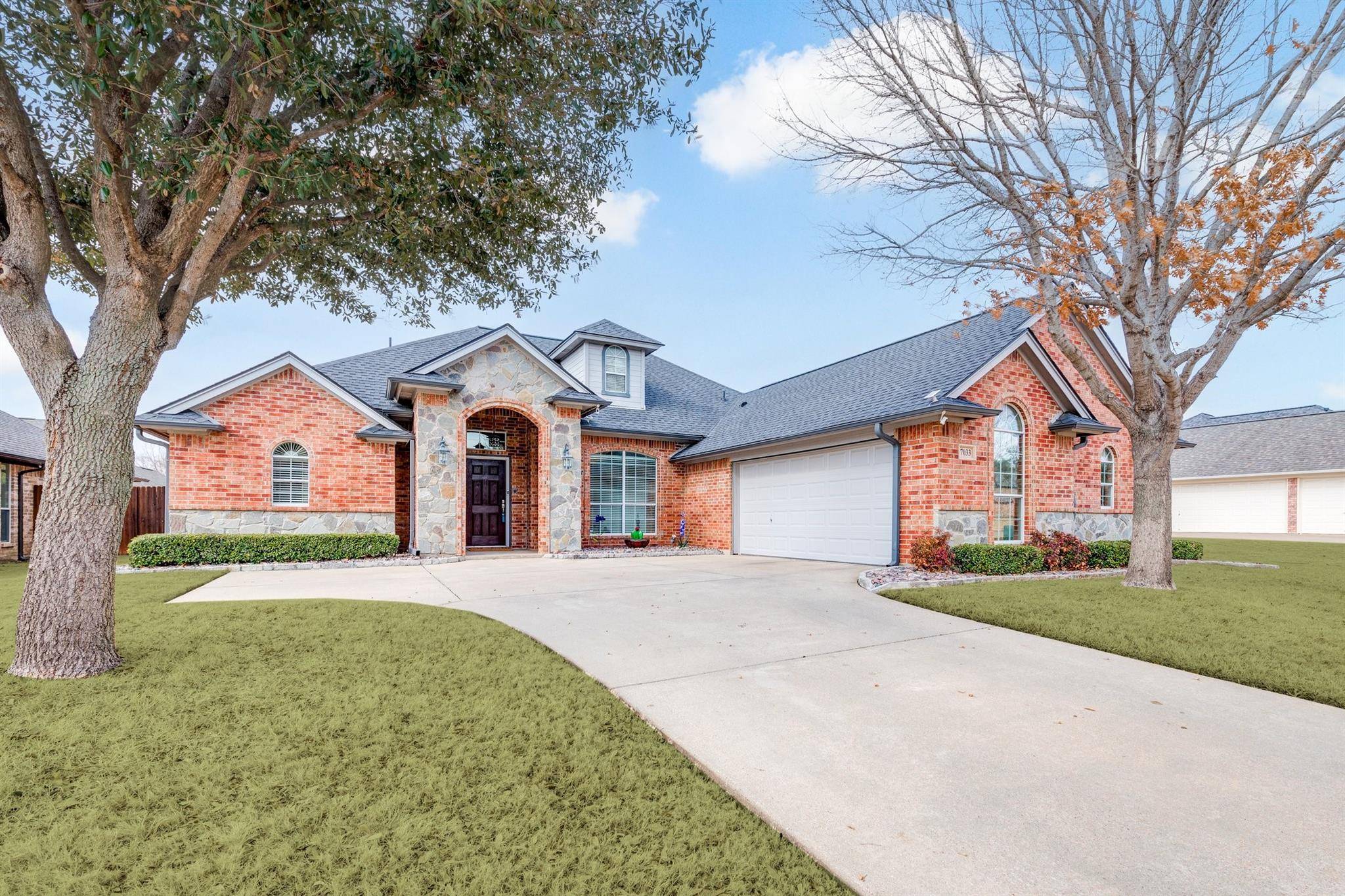 North Richland Hills, TX 76182,7033 Ridge Crest Drive