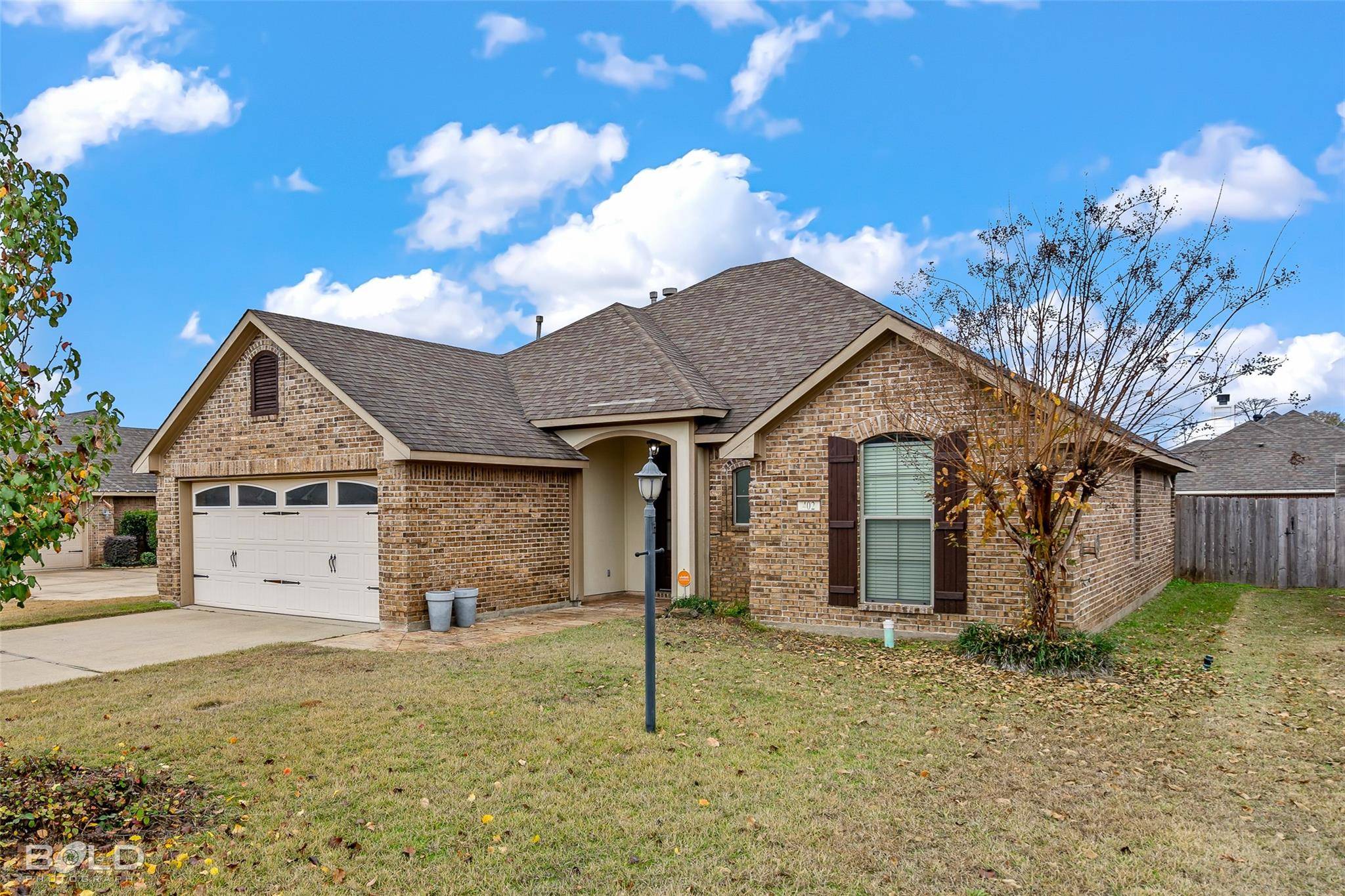 Haughton, LA 71037,402 Blackwood