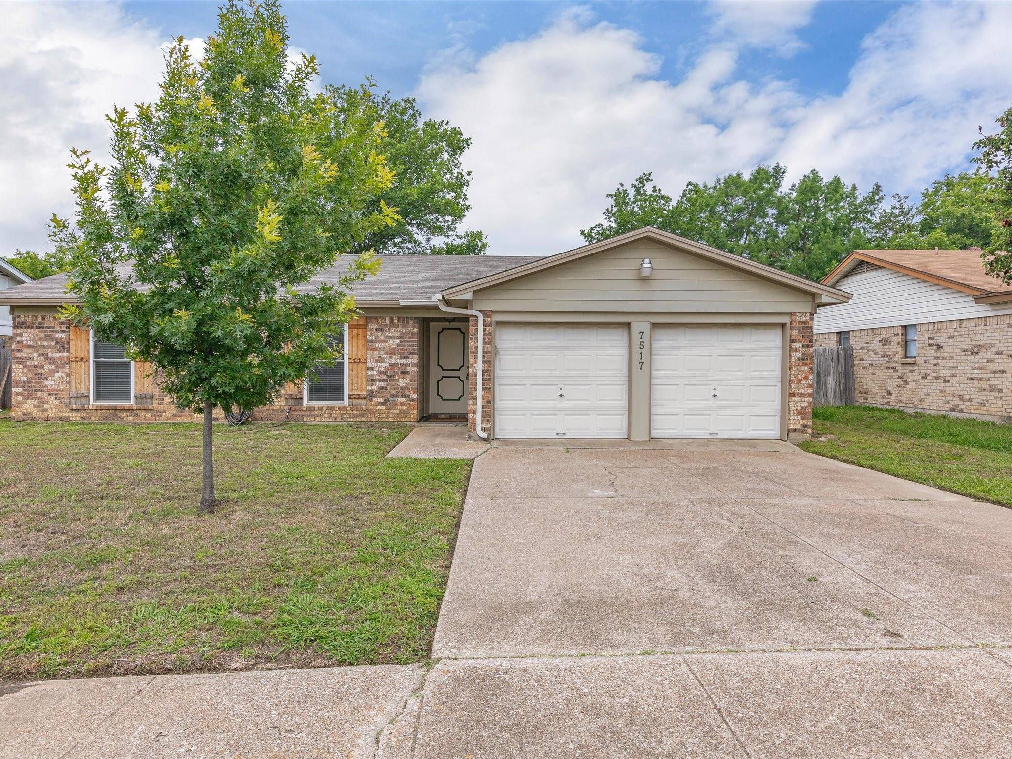 Watauga, TX 76148,7517 Clover Lane