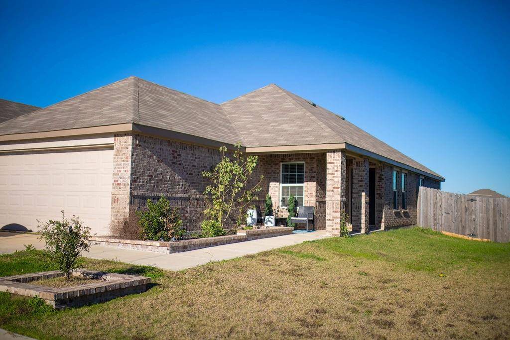 Ennis, TX 75119,1200 Starling Lane