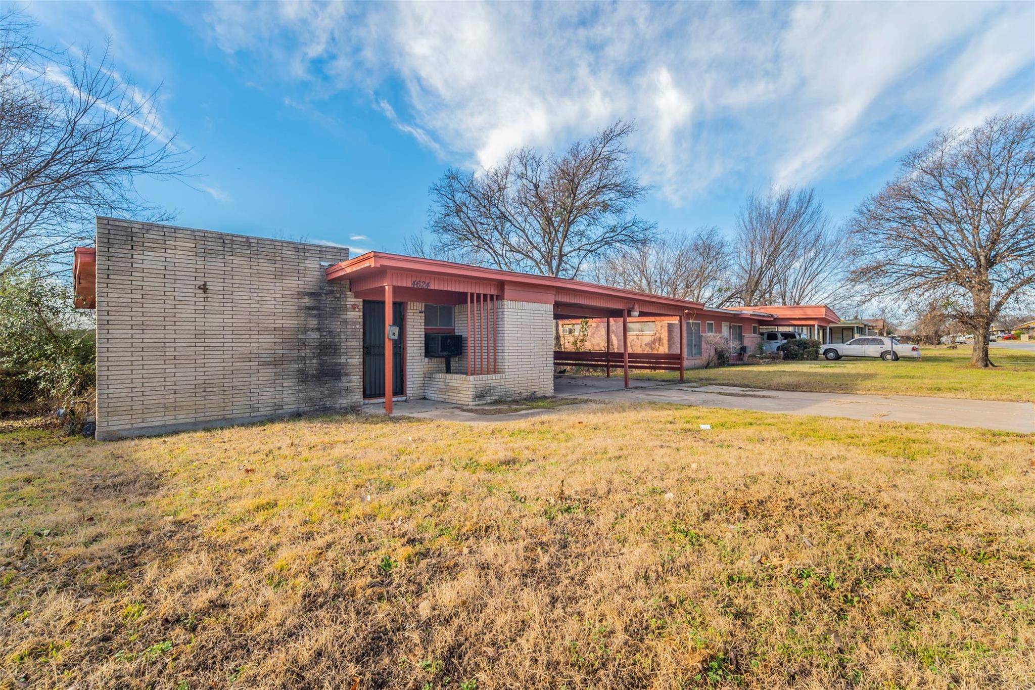 Fort Worth, TX 76119,4624 Lois Street