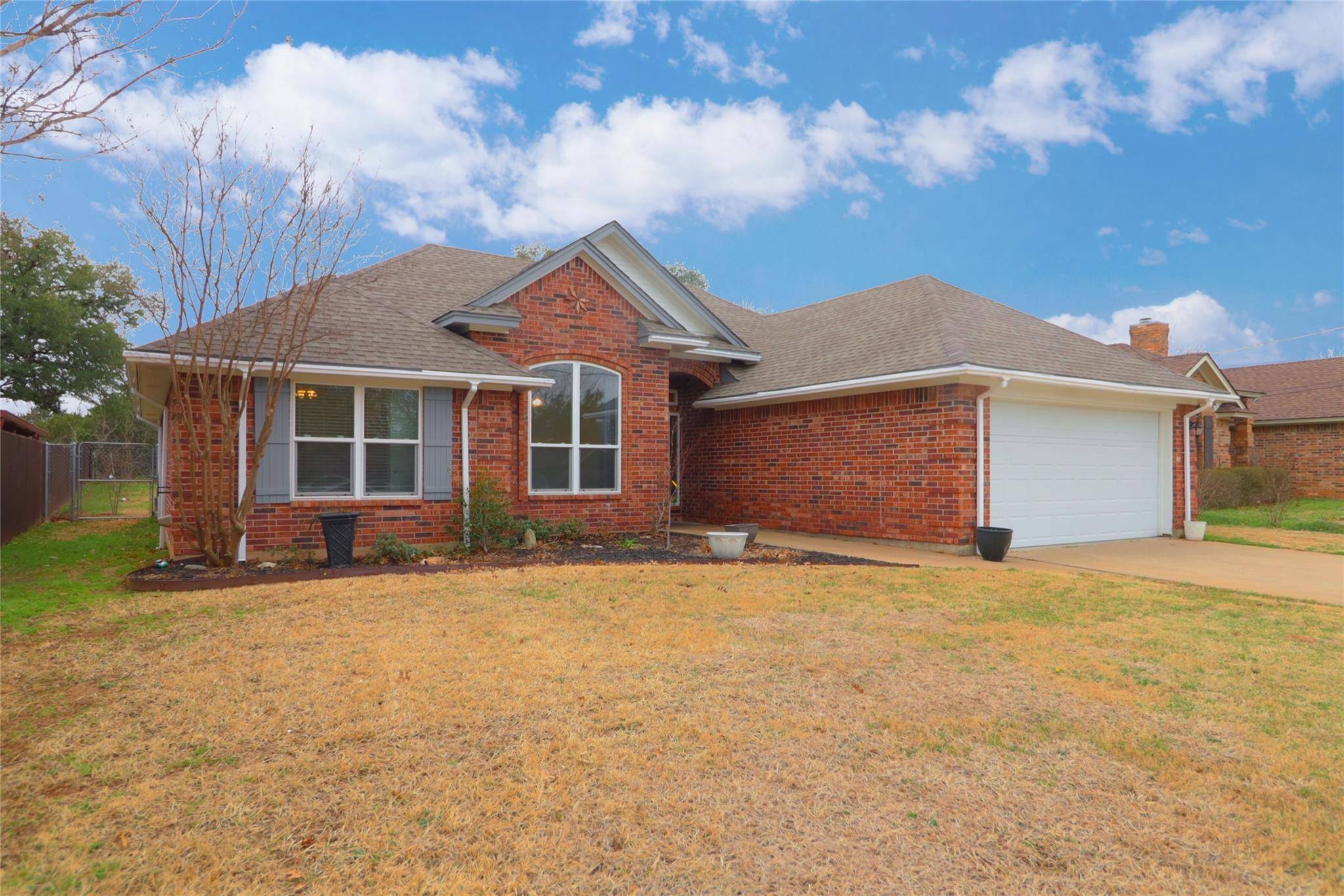 Granbury, TX 76048,1412 Spanish Trail Drive