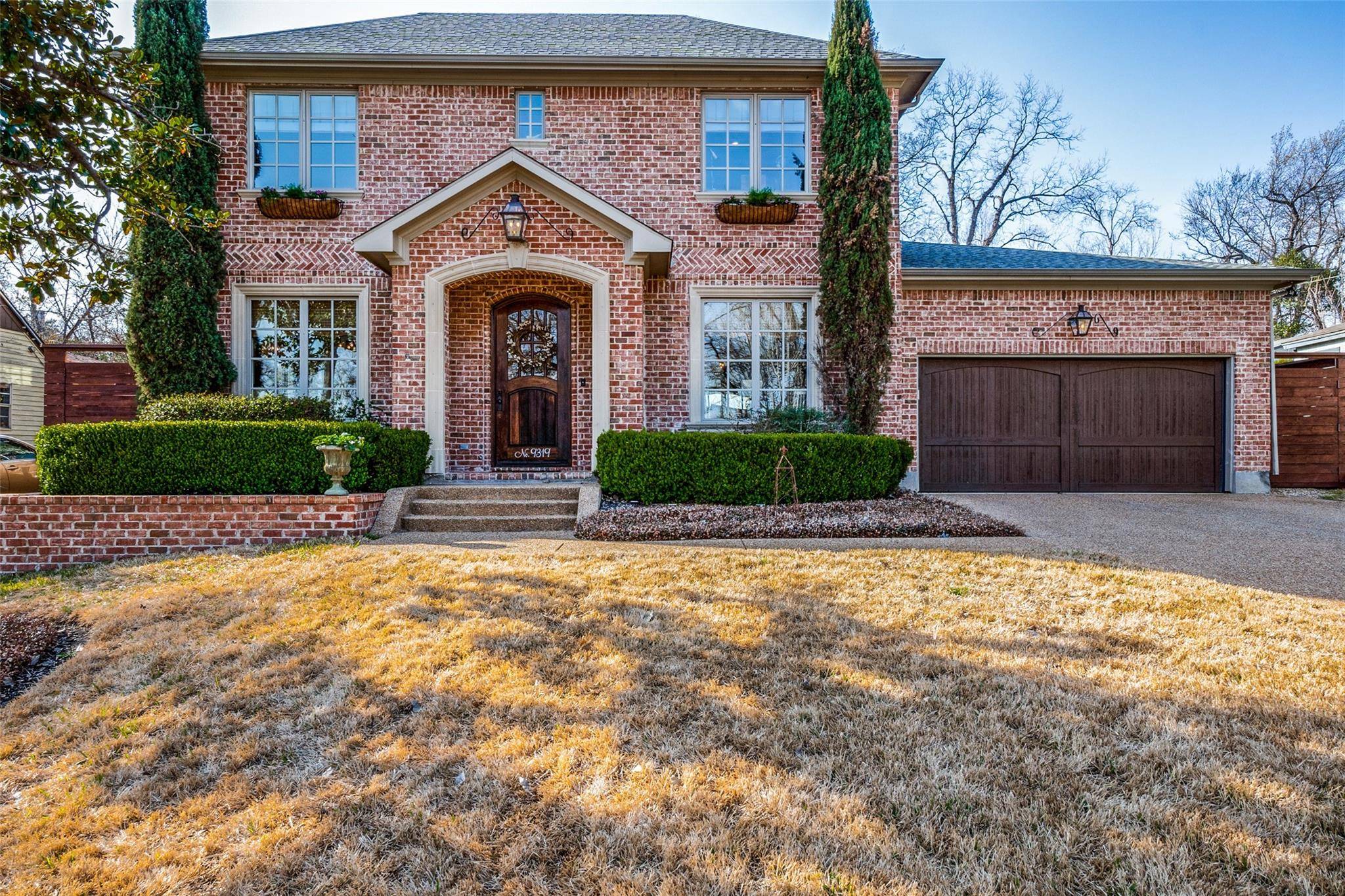 Dallas, TX 75218,9319 E LAKE HIGHLANDS Drive