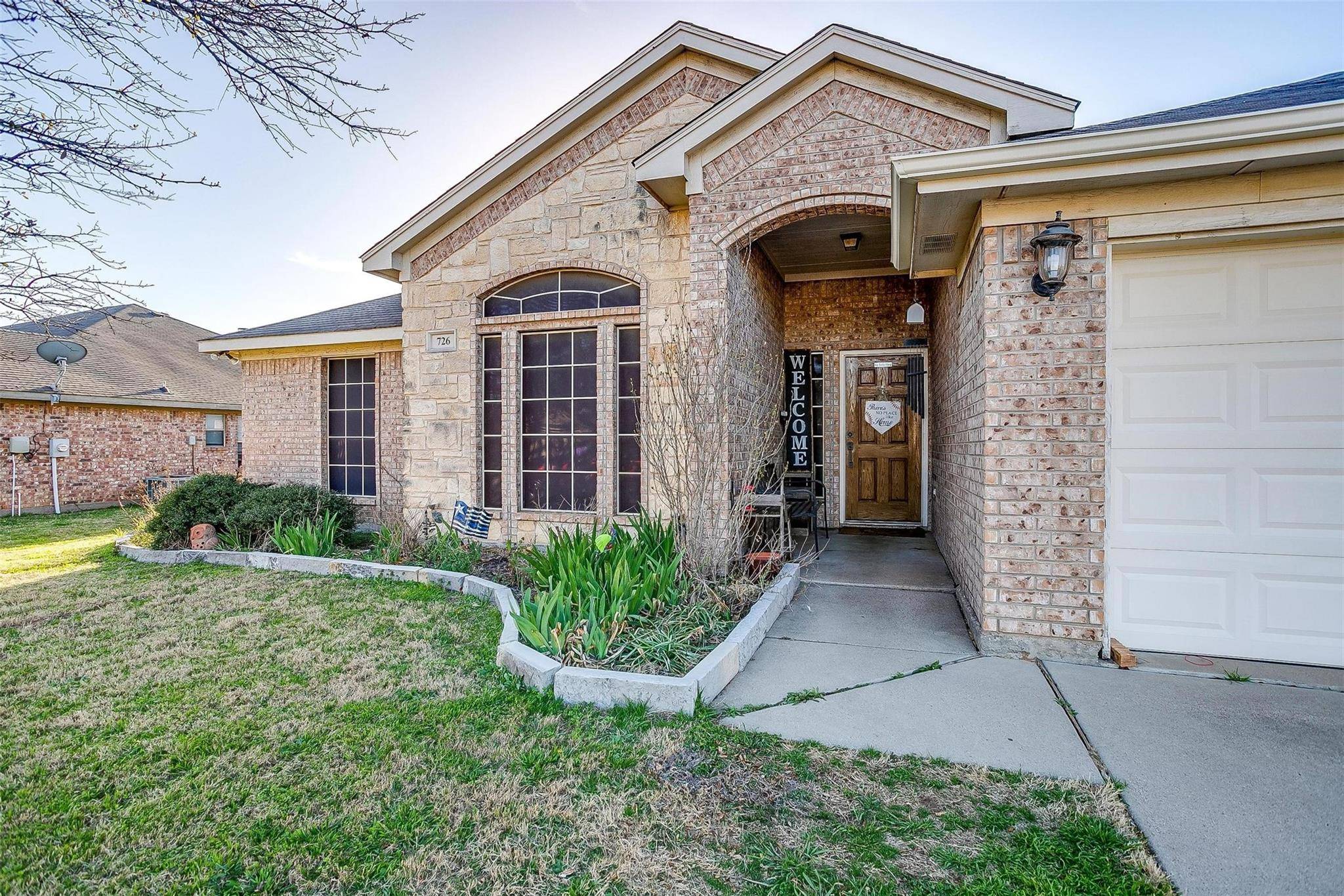 Joshua, TX 76058,726 E Sheila Circle