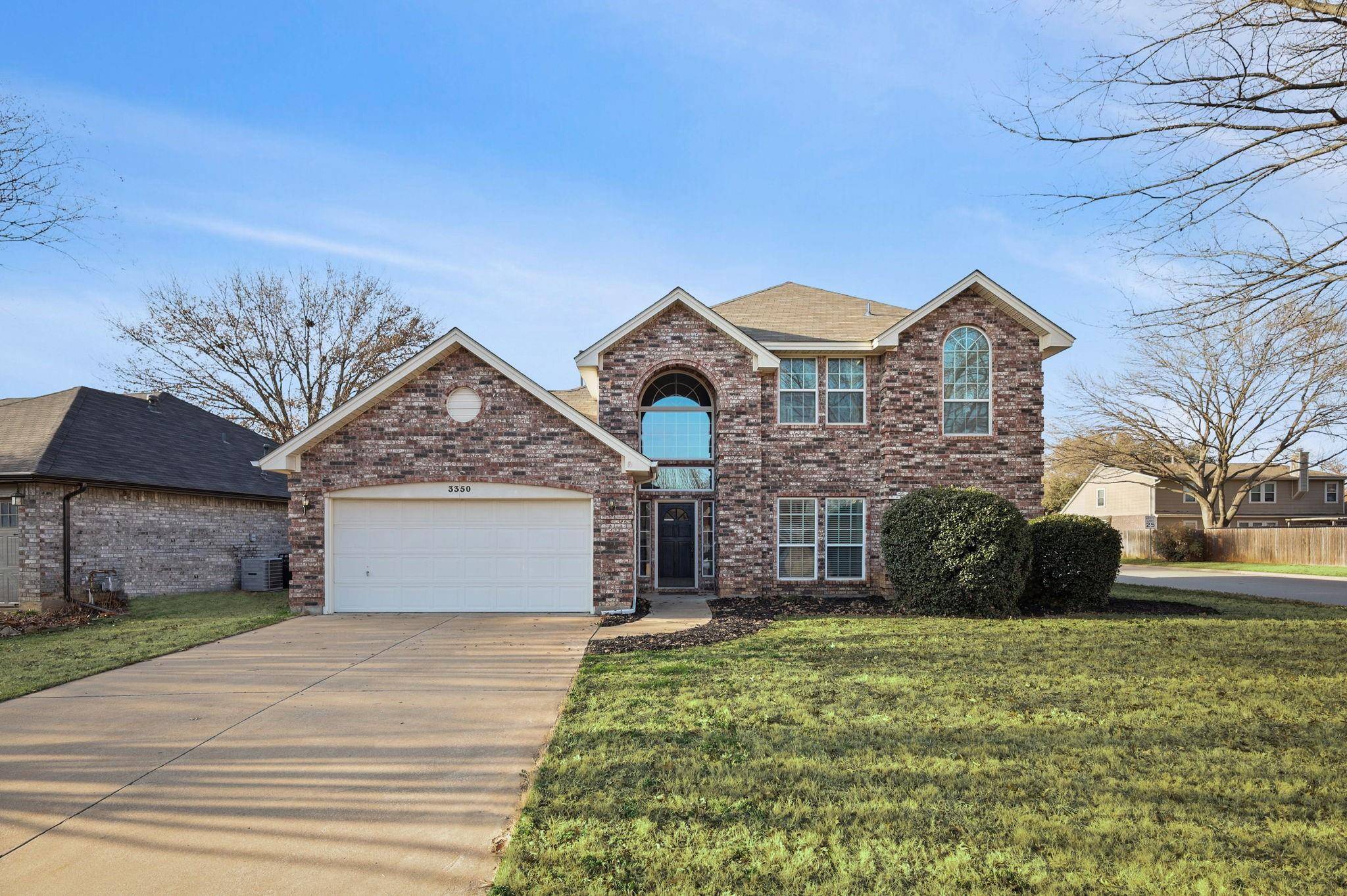 Grapevine, TX 76051,3350 Summerfield Drive