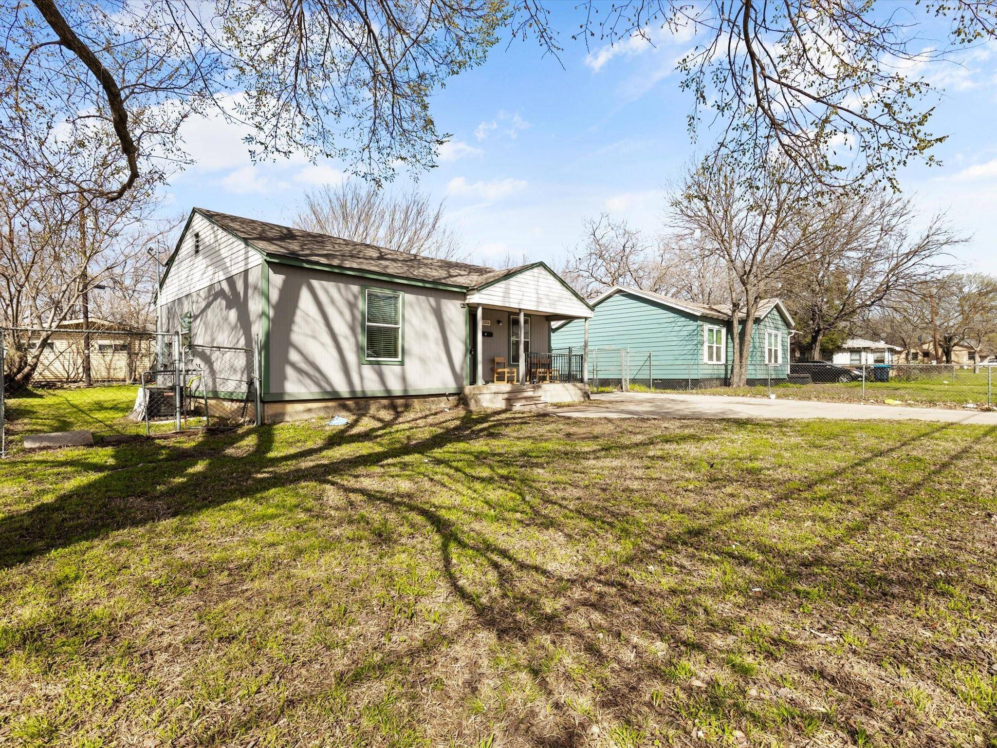 Fort Worth, TX 76105,3006 Miller Avenue