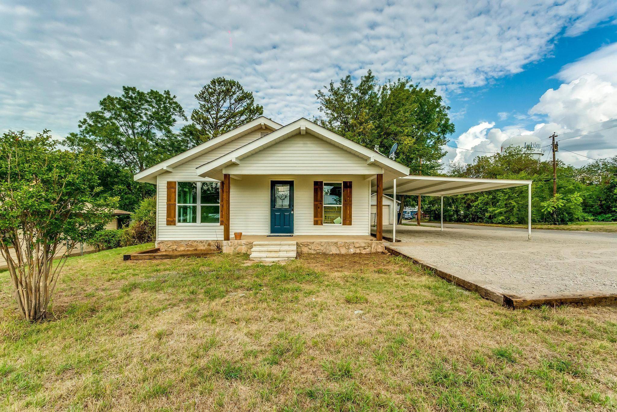 Jacksboro, TX 76458,202 S 7TH ST