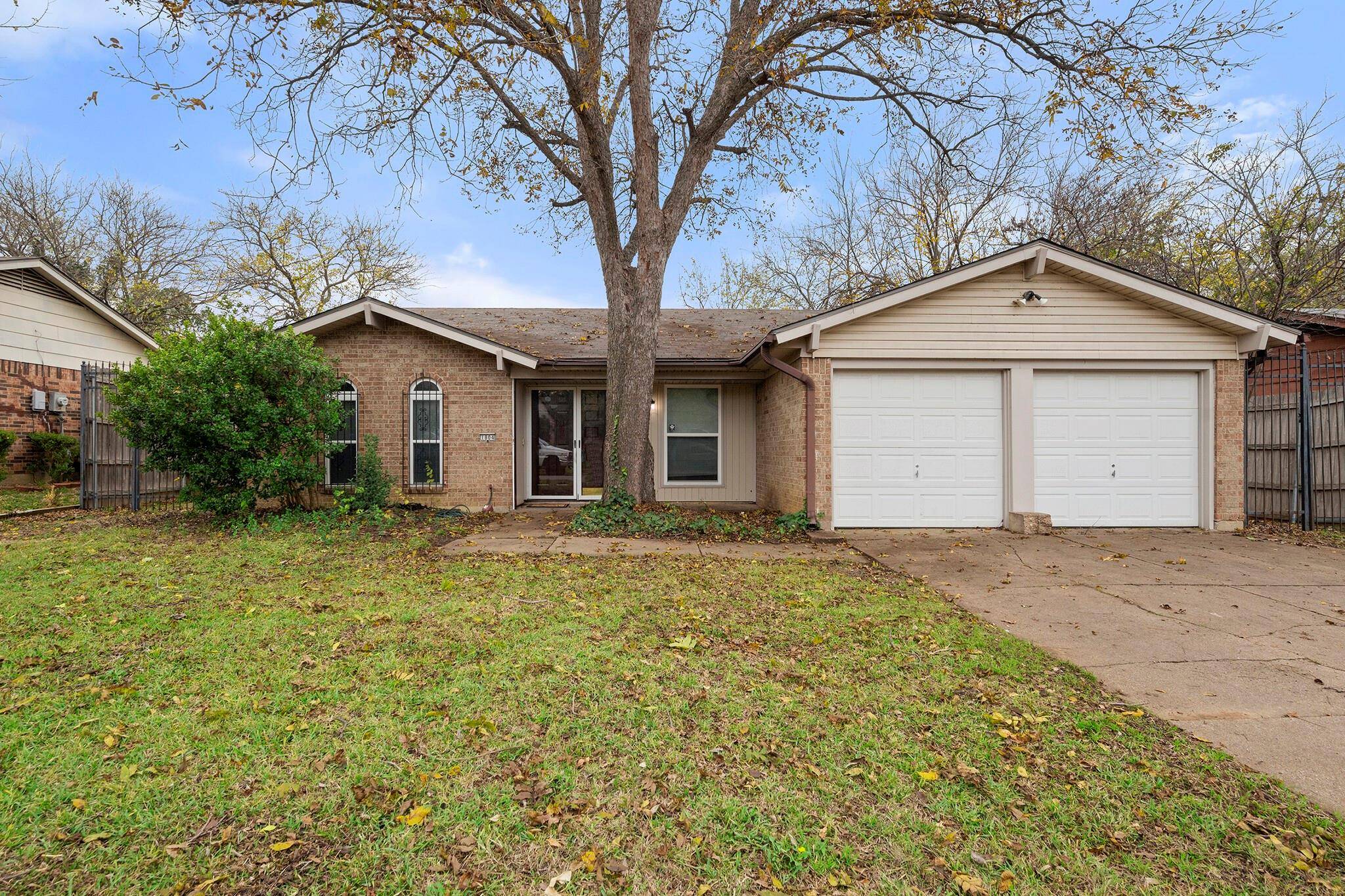 Arlington, TX 76014,1804 Carla Avenue