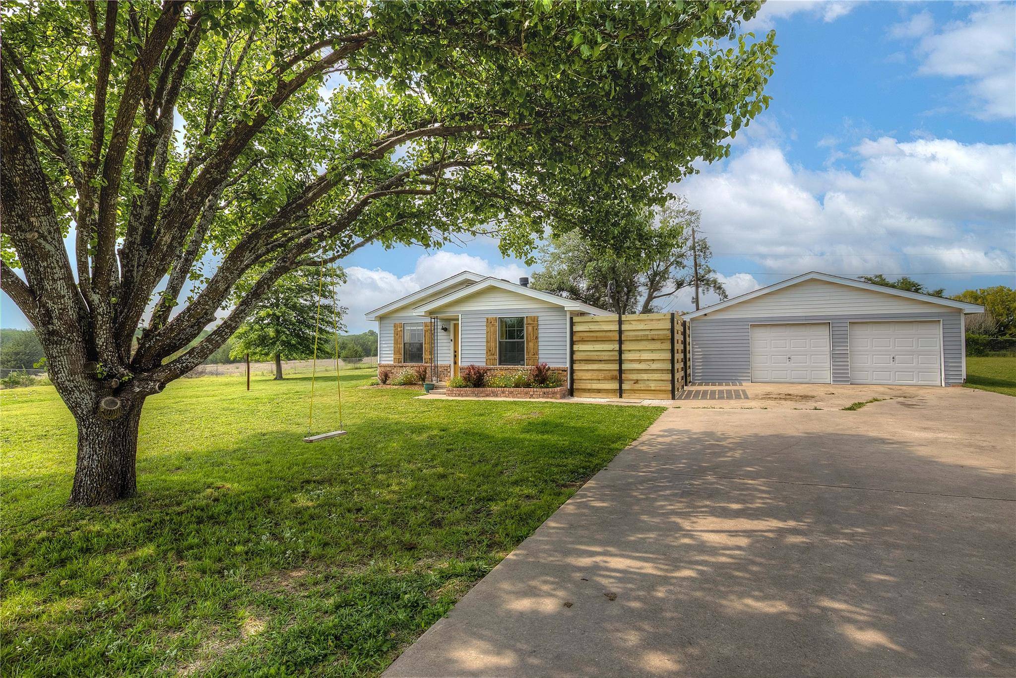 Farmersville, TX 75442,801 Shinn Circle