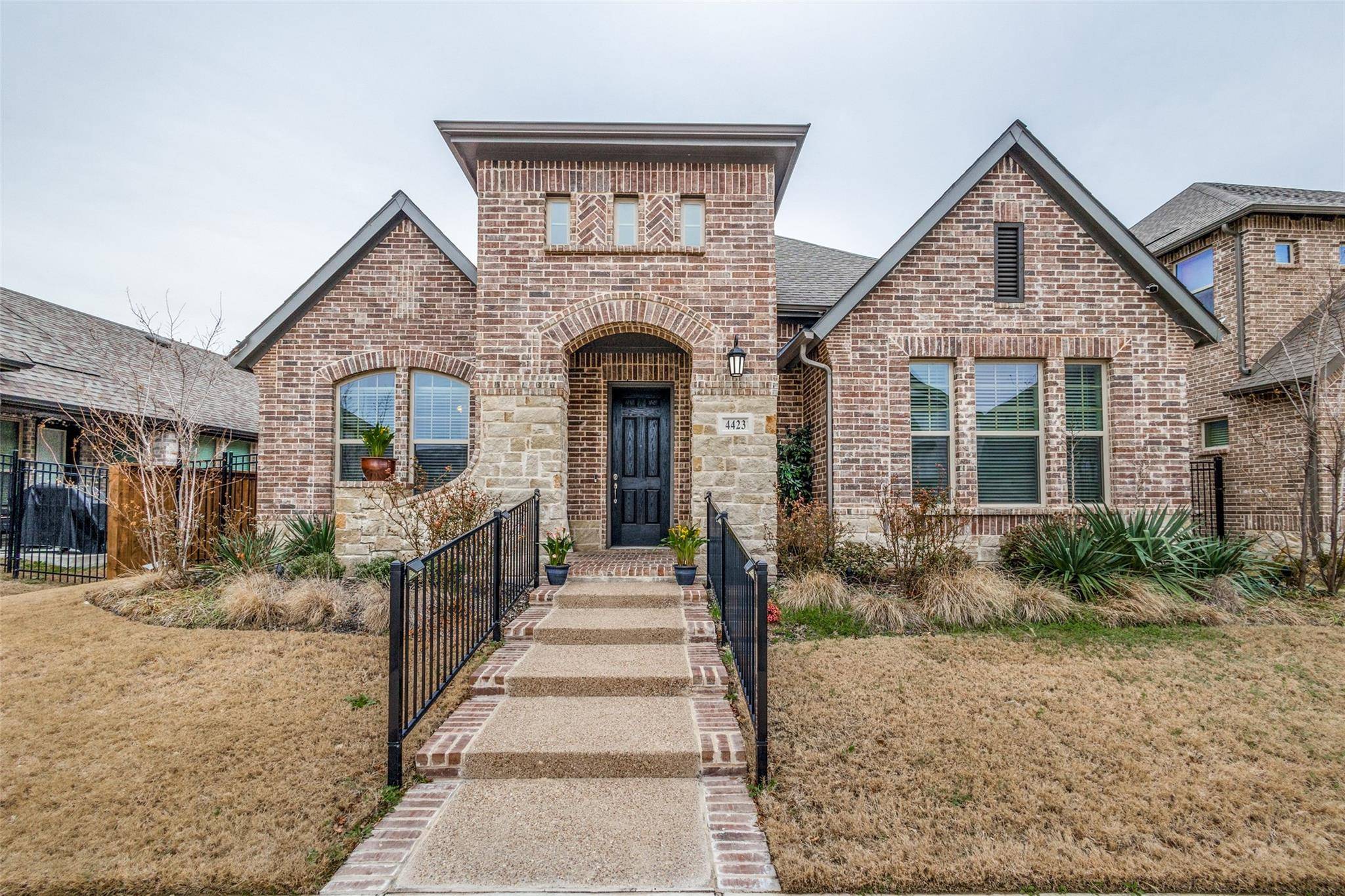 Arlington, TX 76005,4423 English Maple Drive